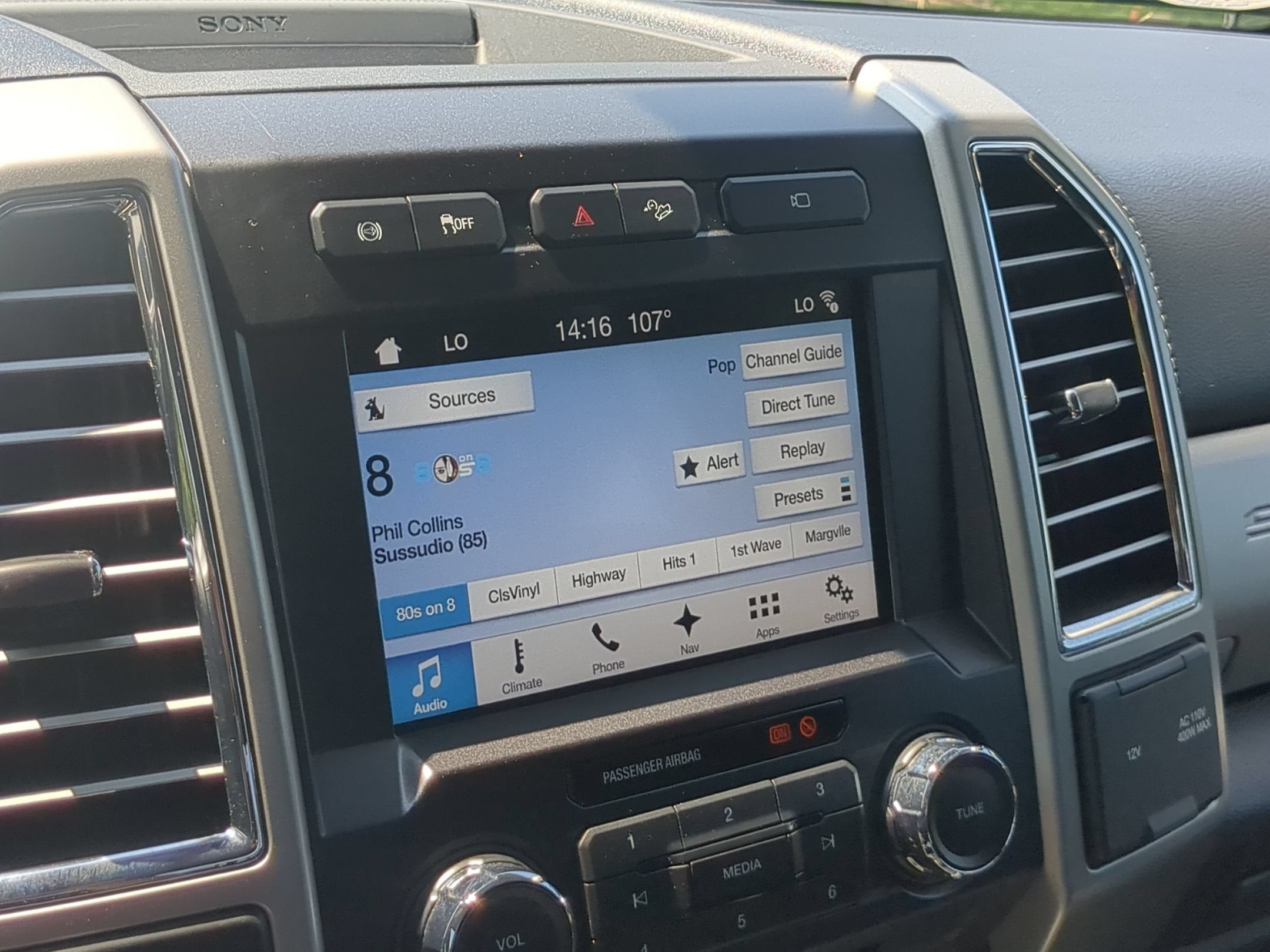 2017 Ford Super Duty F-250 SRW Lariat