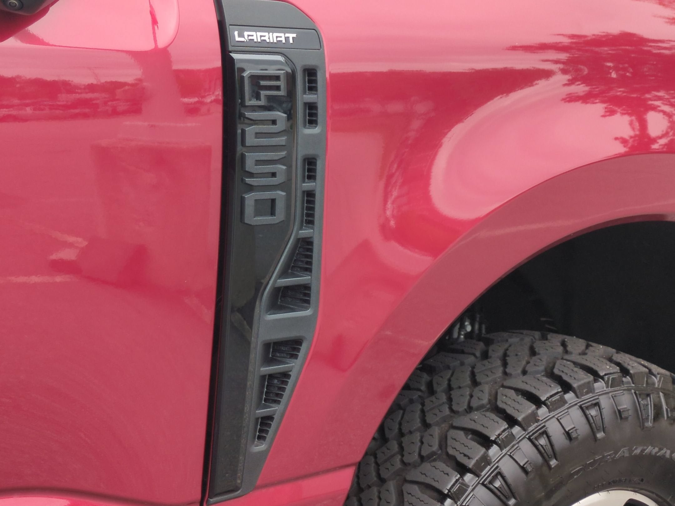 2026 Ford Super Duty F-250 SRW LARIAT