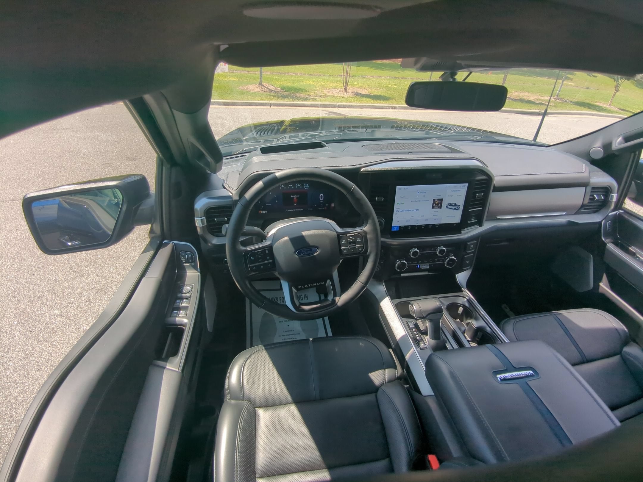 2025 Ford F-150 Platinum