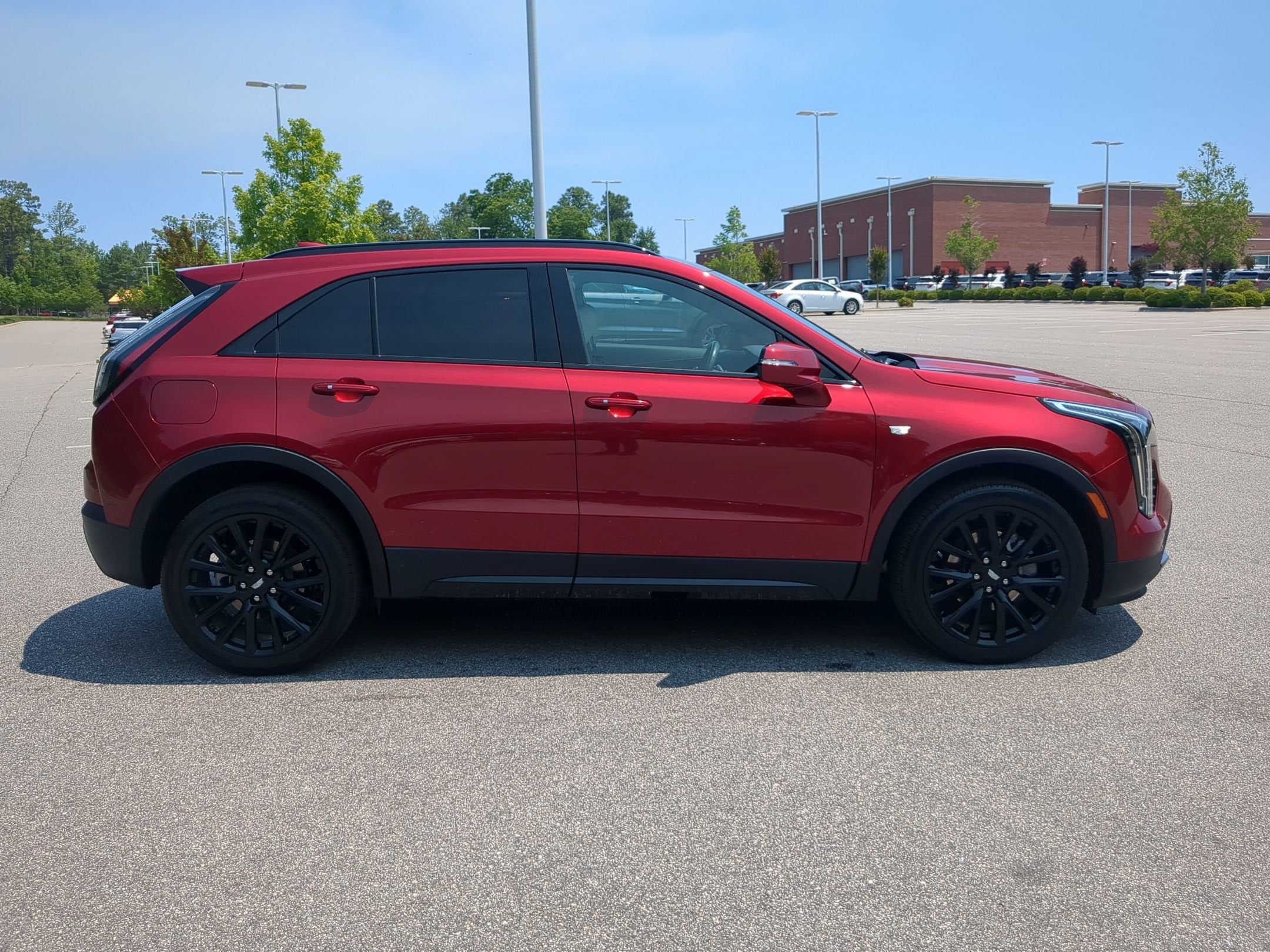 2023 Cadillac XT4 FWD Sport