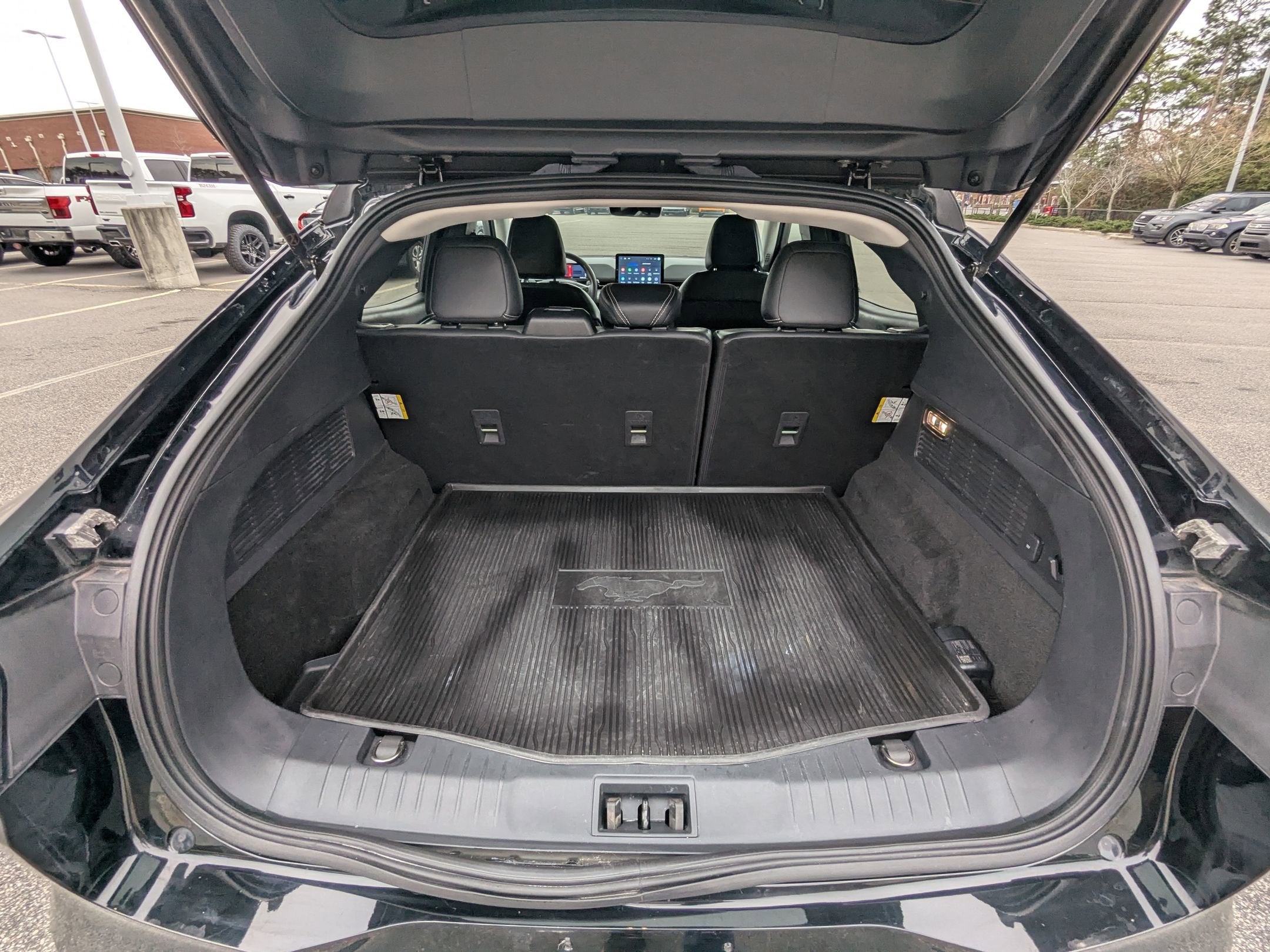 2023 Ford Mustang Mach-E Select