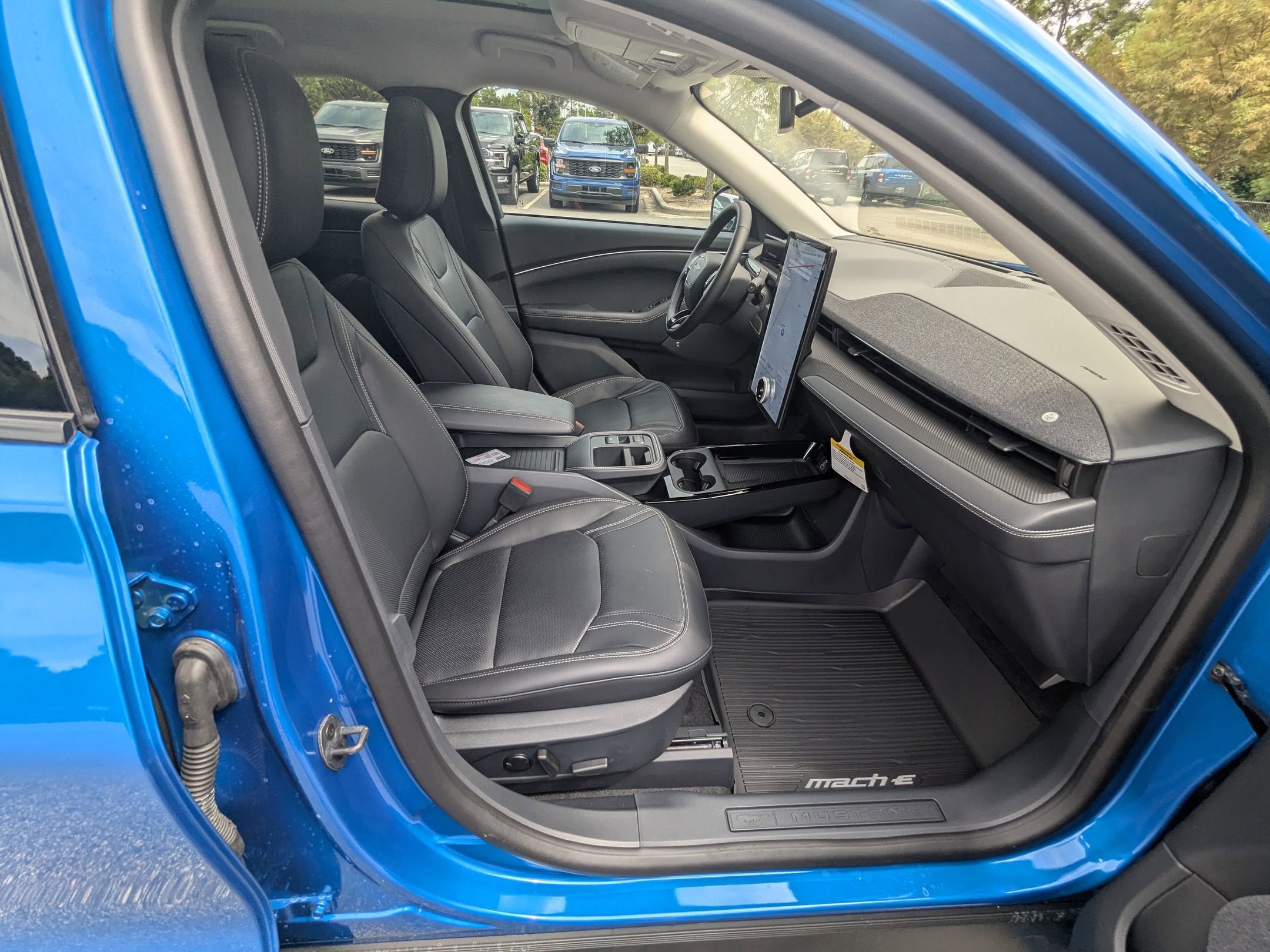 2025 Ford Mustang Mach-E Premium