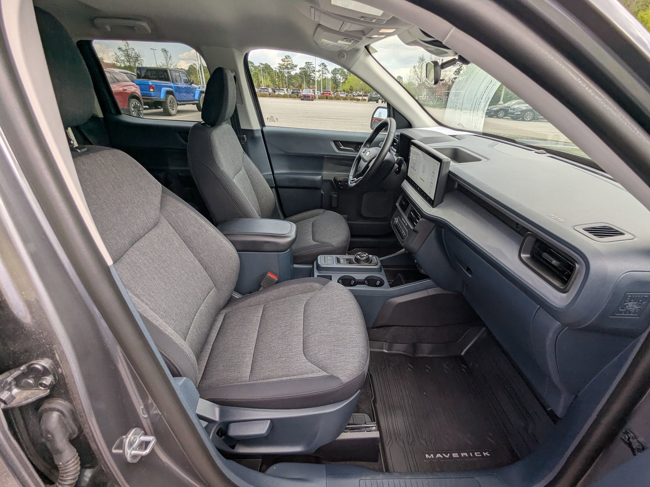 2025 Ford Maverick XLT