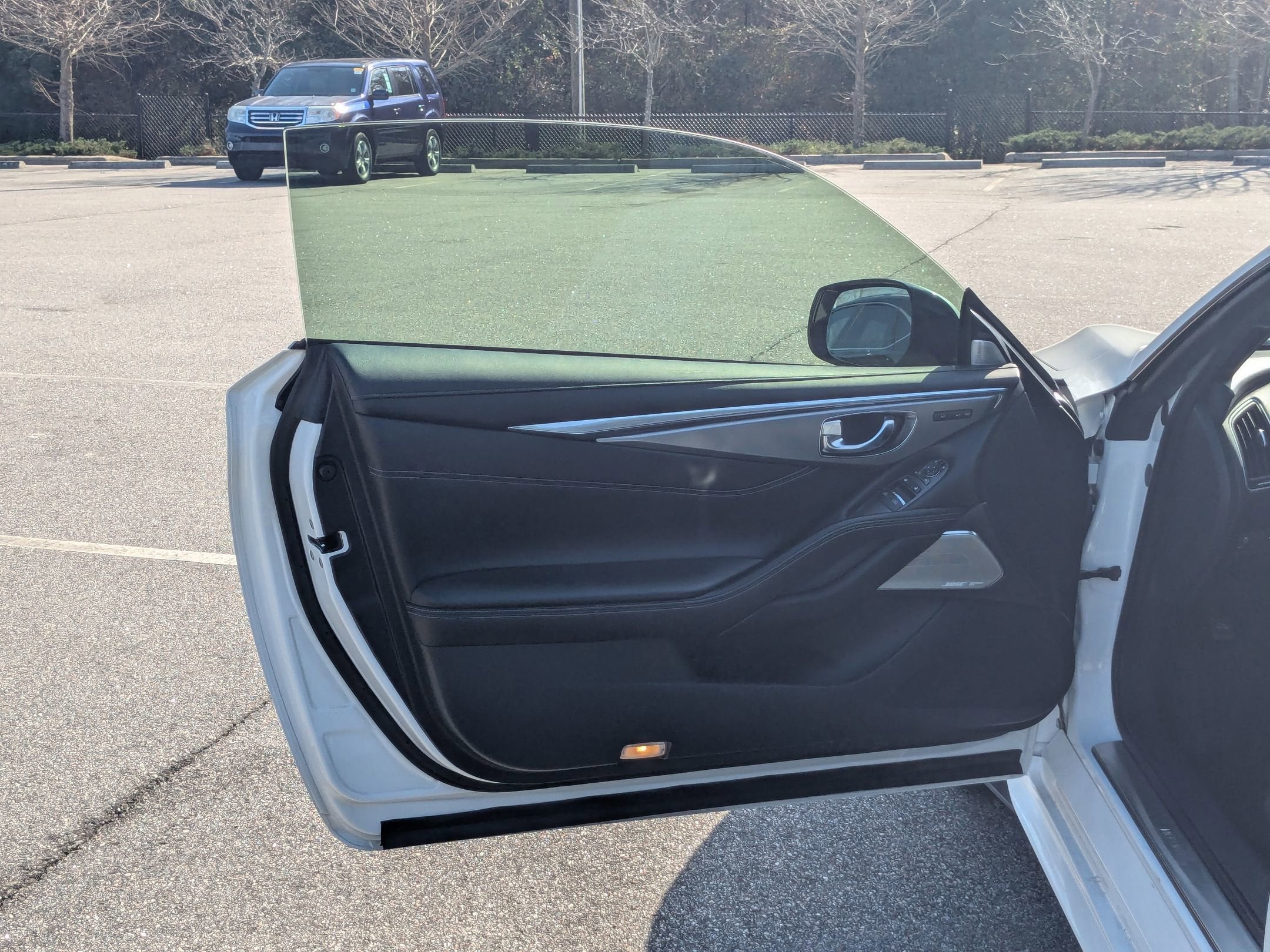 2022 INFINITI Q60 LUXE