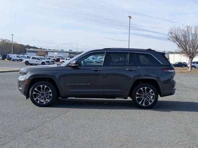 2022 Jeep Grand Cherokee Overland