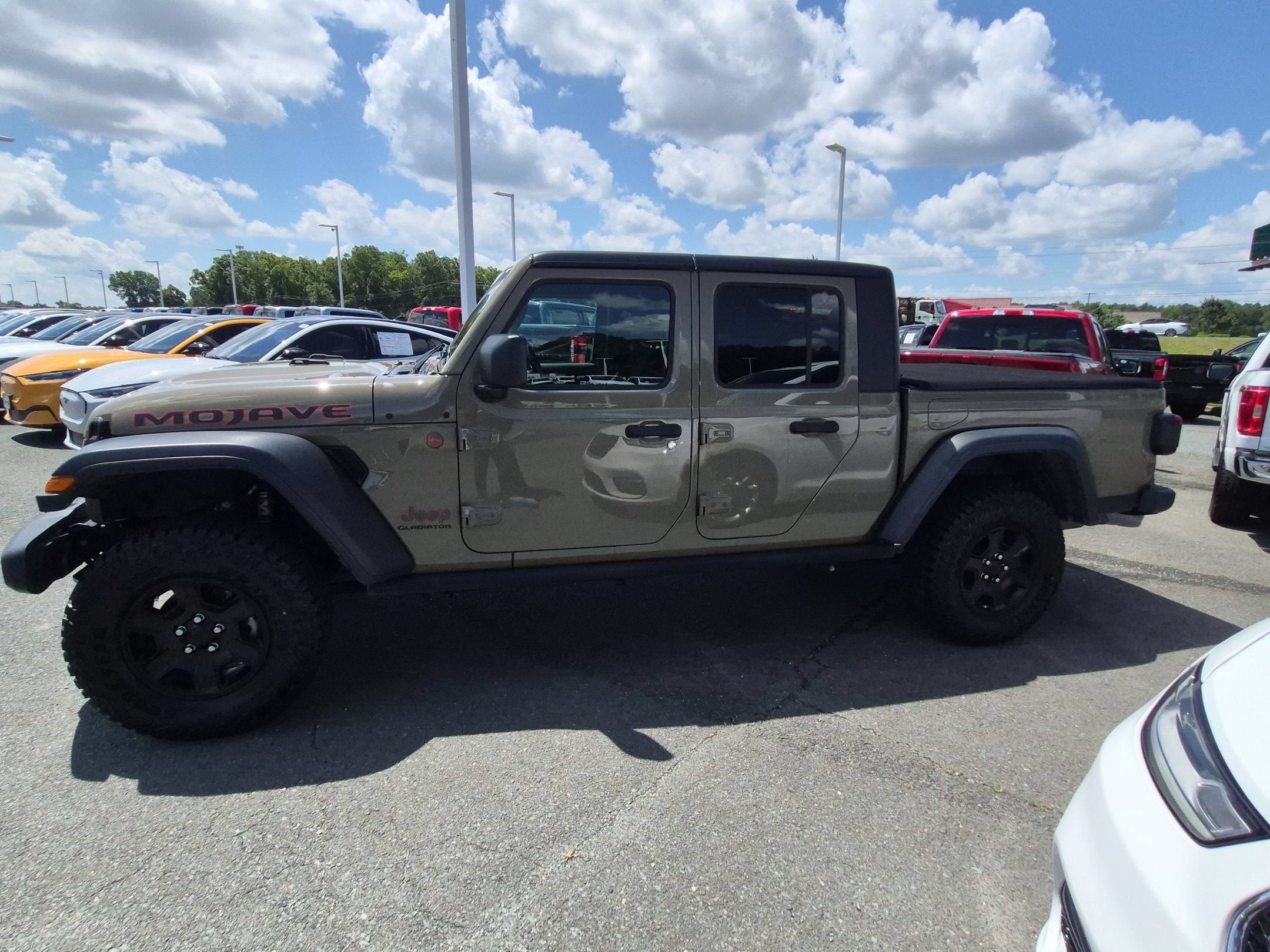 2020 Jeep Gladiator Mojave