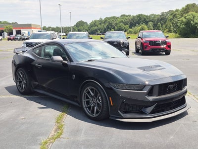 2024 Ford Mustang Dark Horse