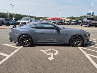 2024 Ford Mustang Dark Horse
