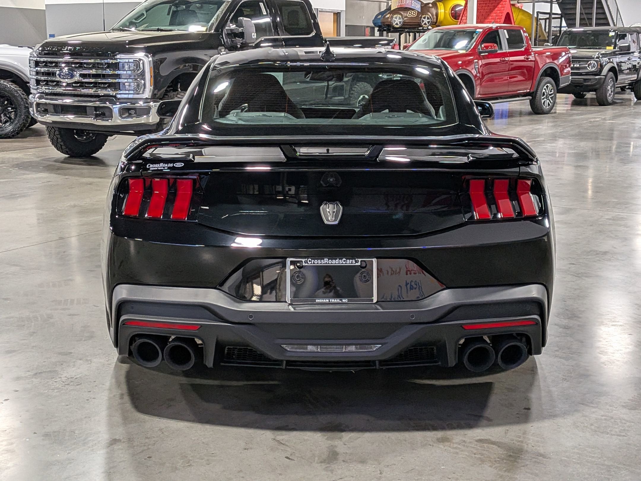2025 Ford Mustang Dark Horse