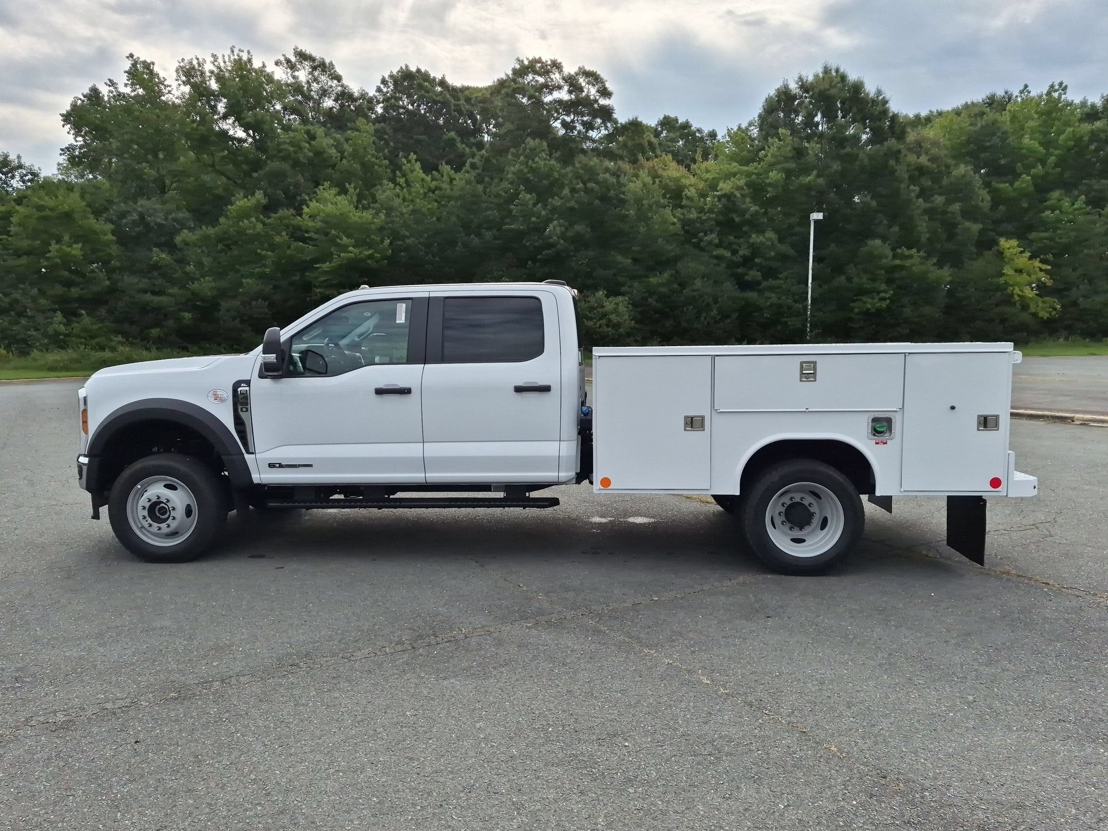 2026 Ford Super Duty F-450 DRW XL
