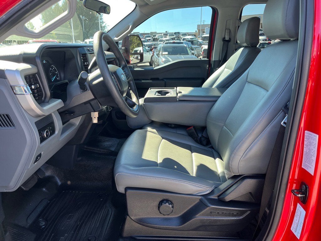 2024 Ford Super Duty F-350 DRW XL