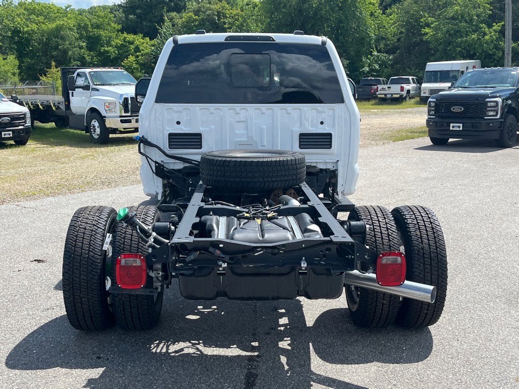 2025 Ford Super Duty F-350 DRW XL