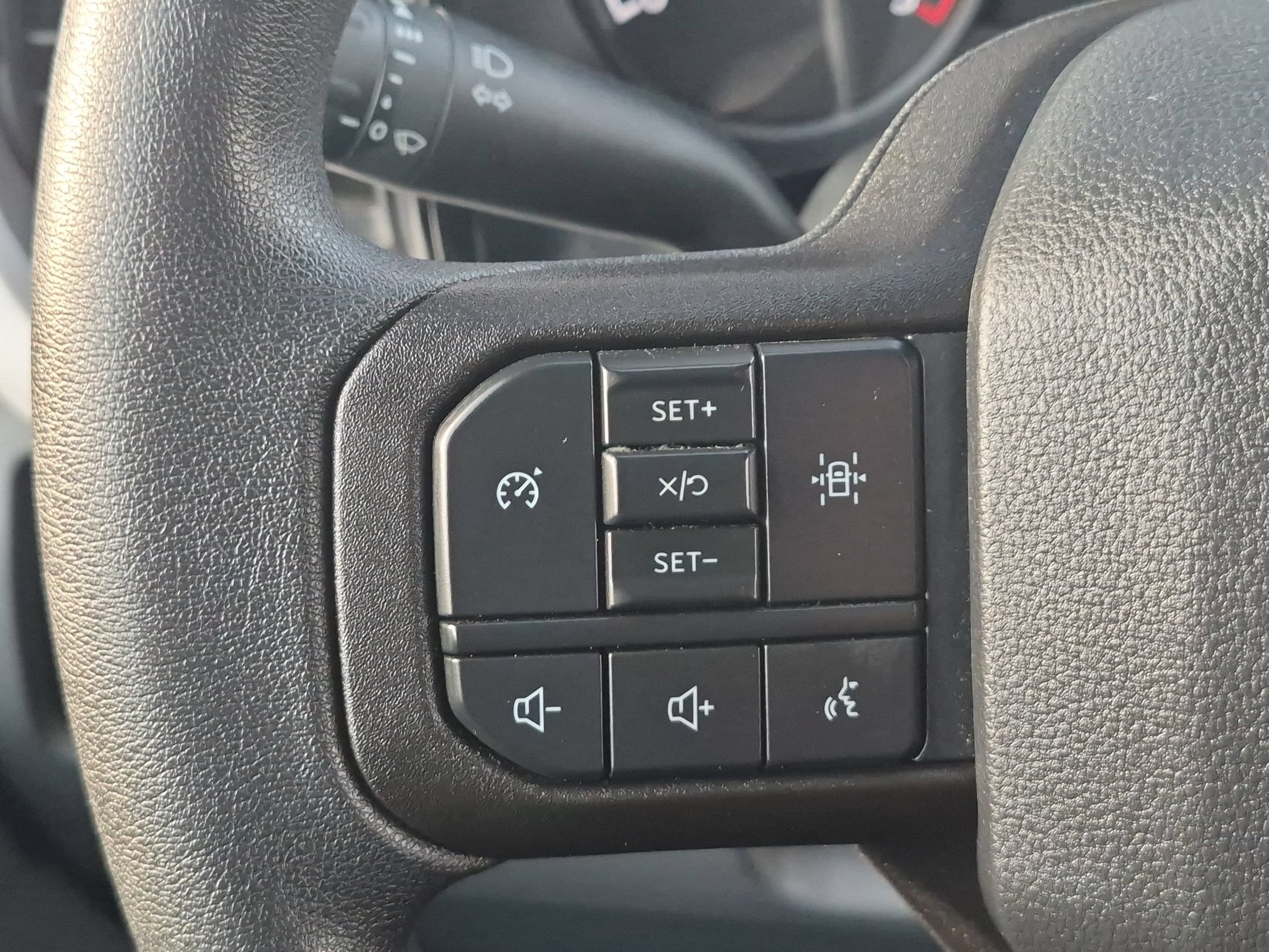 2025 Ford Super Duty F-350 DRW XL