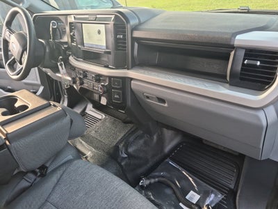 2025 Ford Super Duty F-350 DRW XL