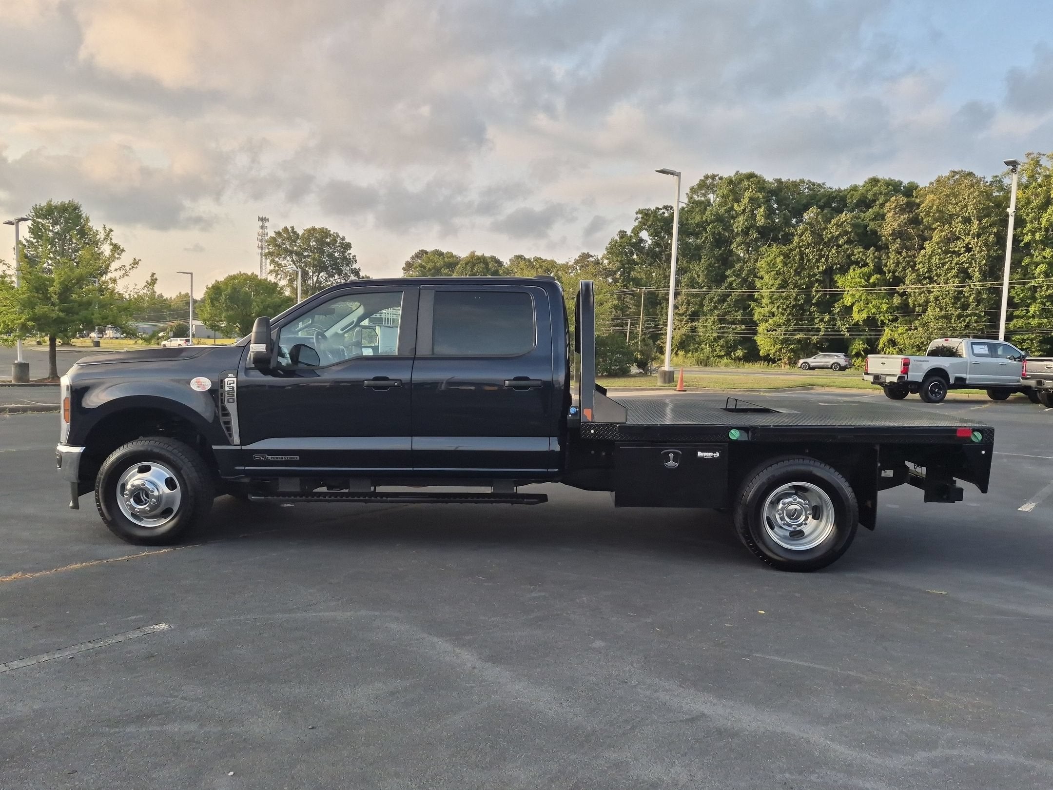 2025 Ford Super Duty F-350 DRW XL
