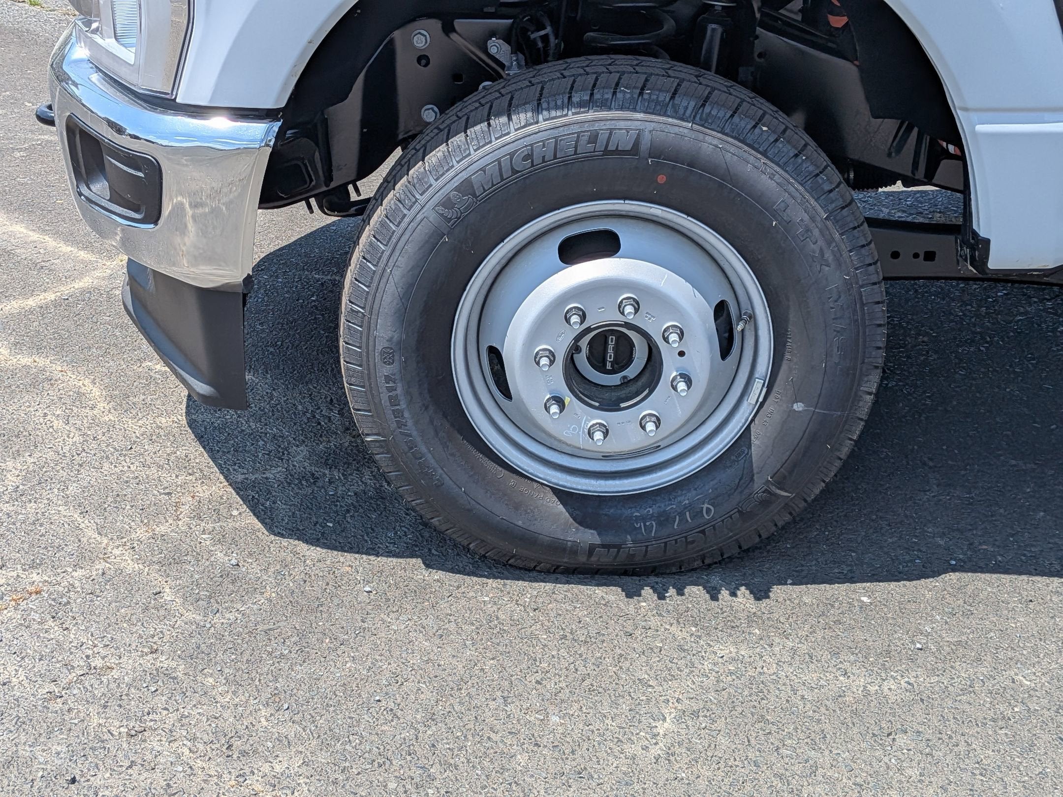 2026 Ford Super Duty F-350 DRW XL