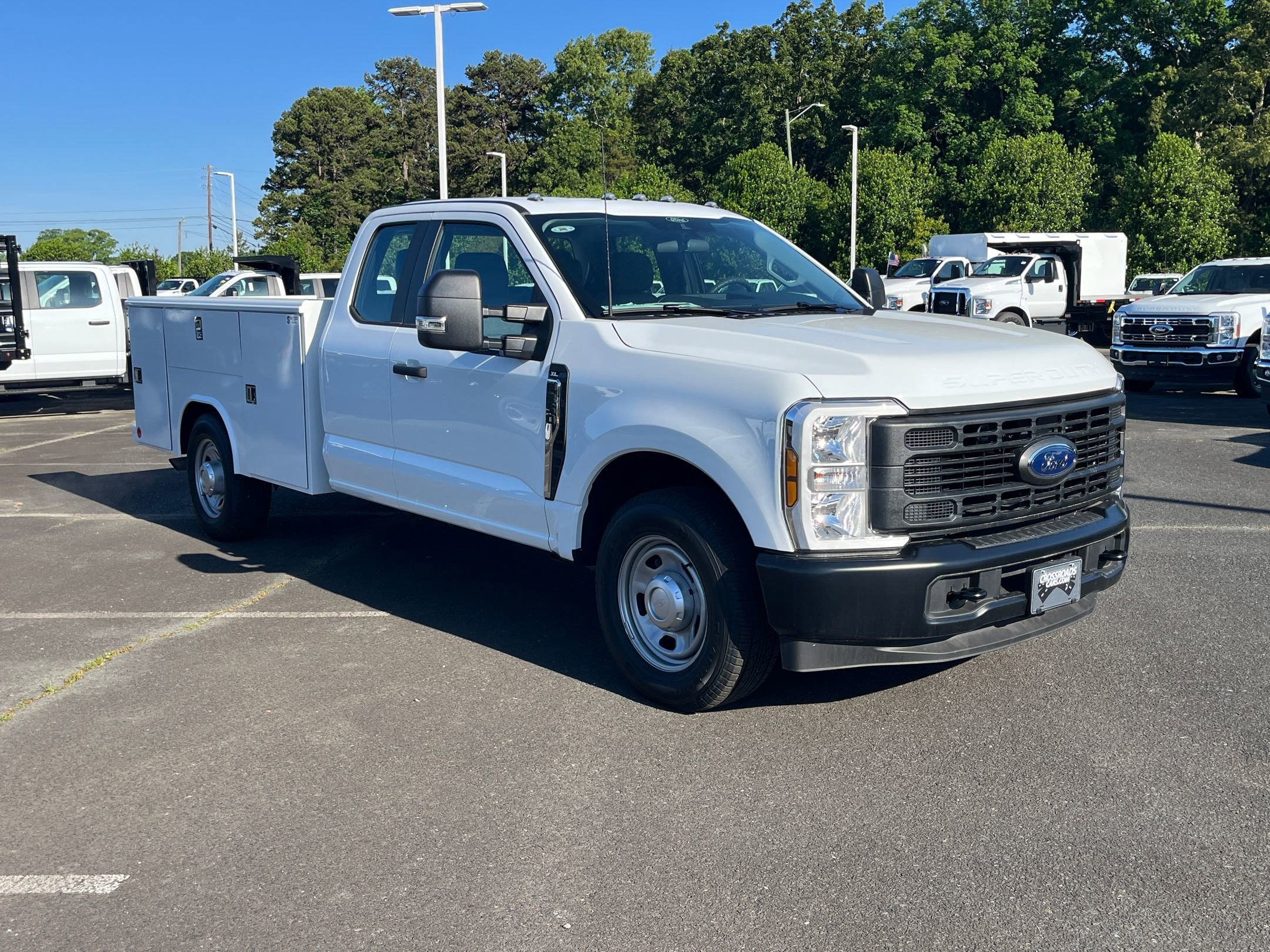 2025 Ford Super Duty F-350 SRW XL