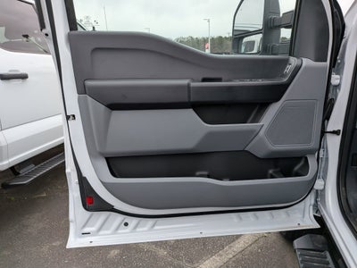 2025 Ford Super Duty F-350 SRW Reading Body XL