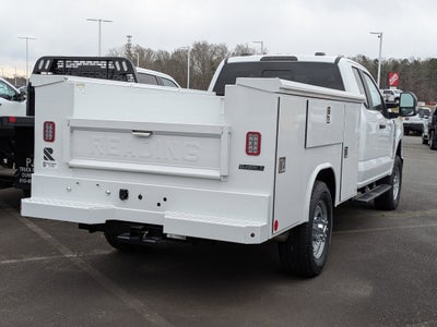 2025 Ford Super Duty F-350 SRW Reading Body XL