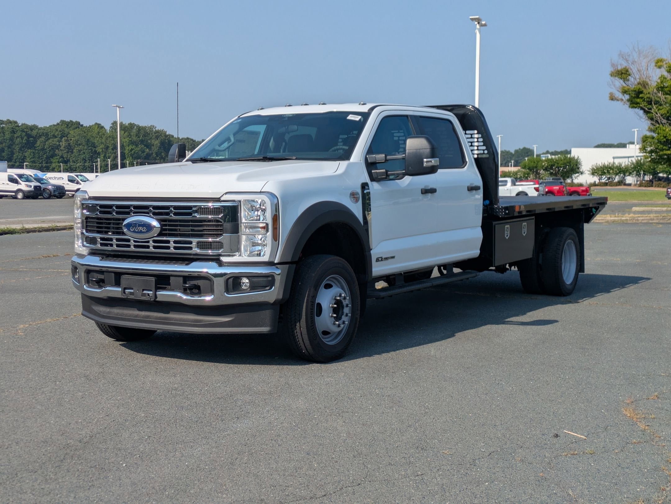 2025 Ford Super Duty F-450 DRW XL