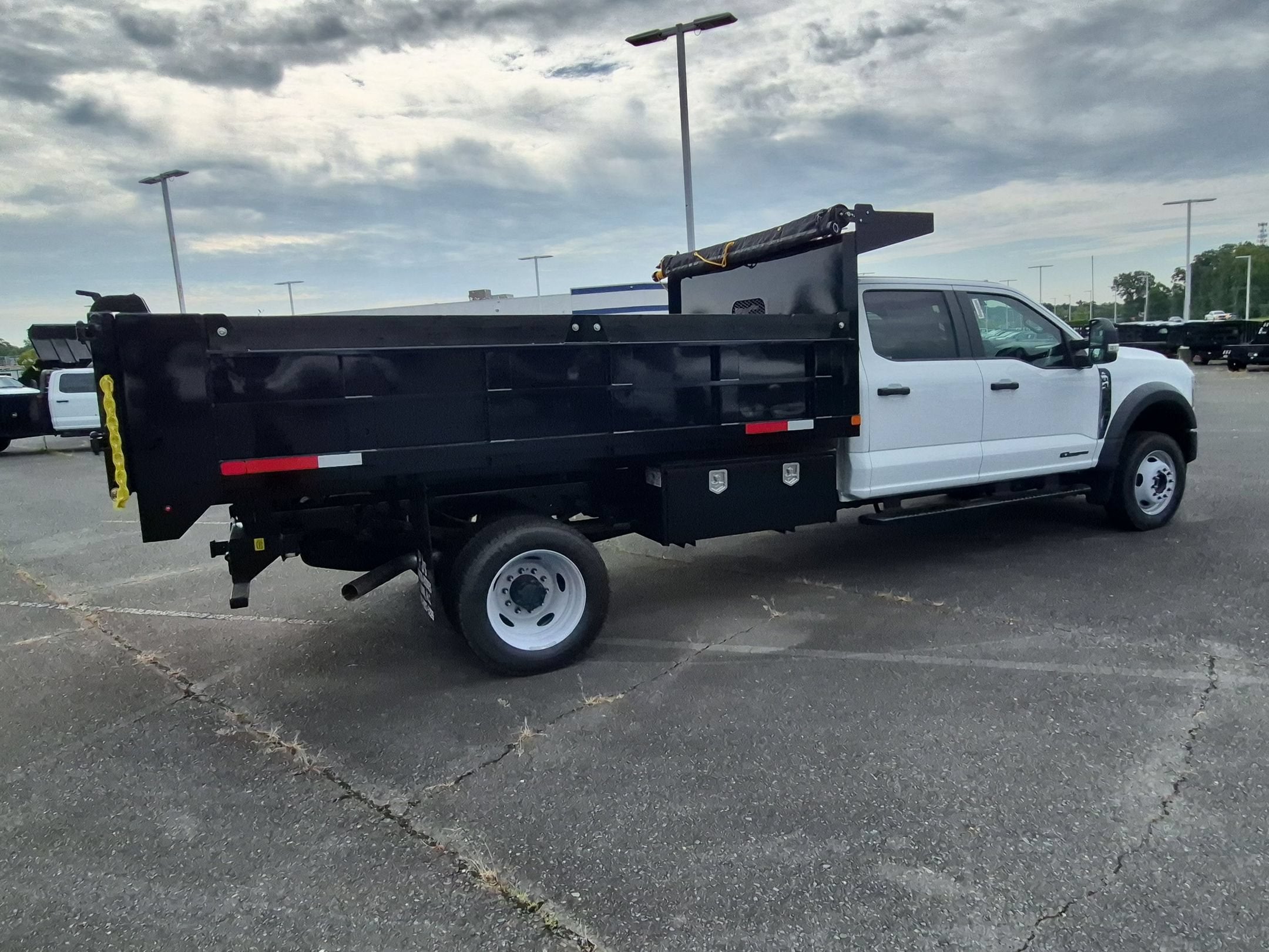 2026 Ford Super Duty F-450 DRW XL