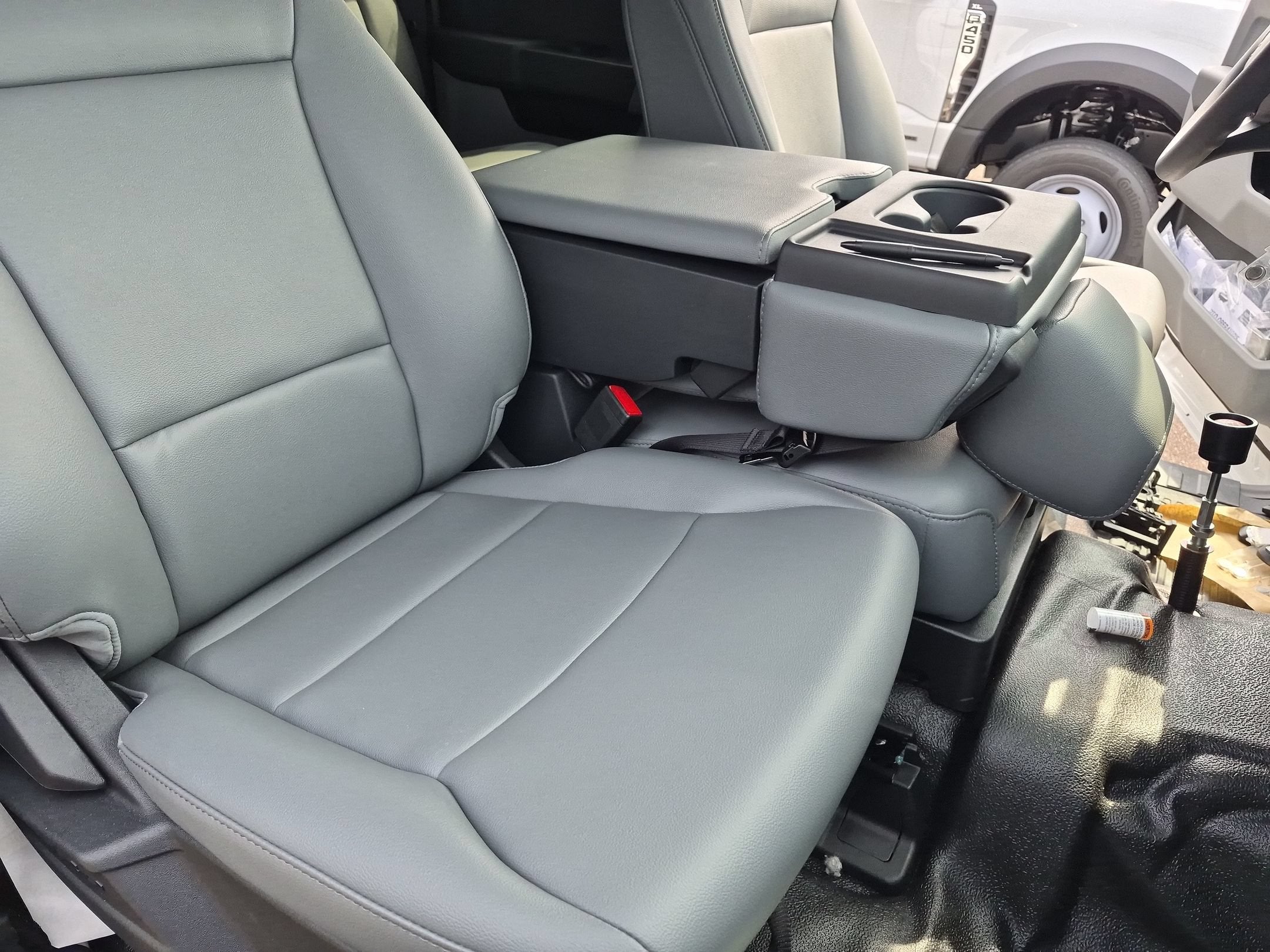 2026 Ford Super Duty F-450 DRW XL