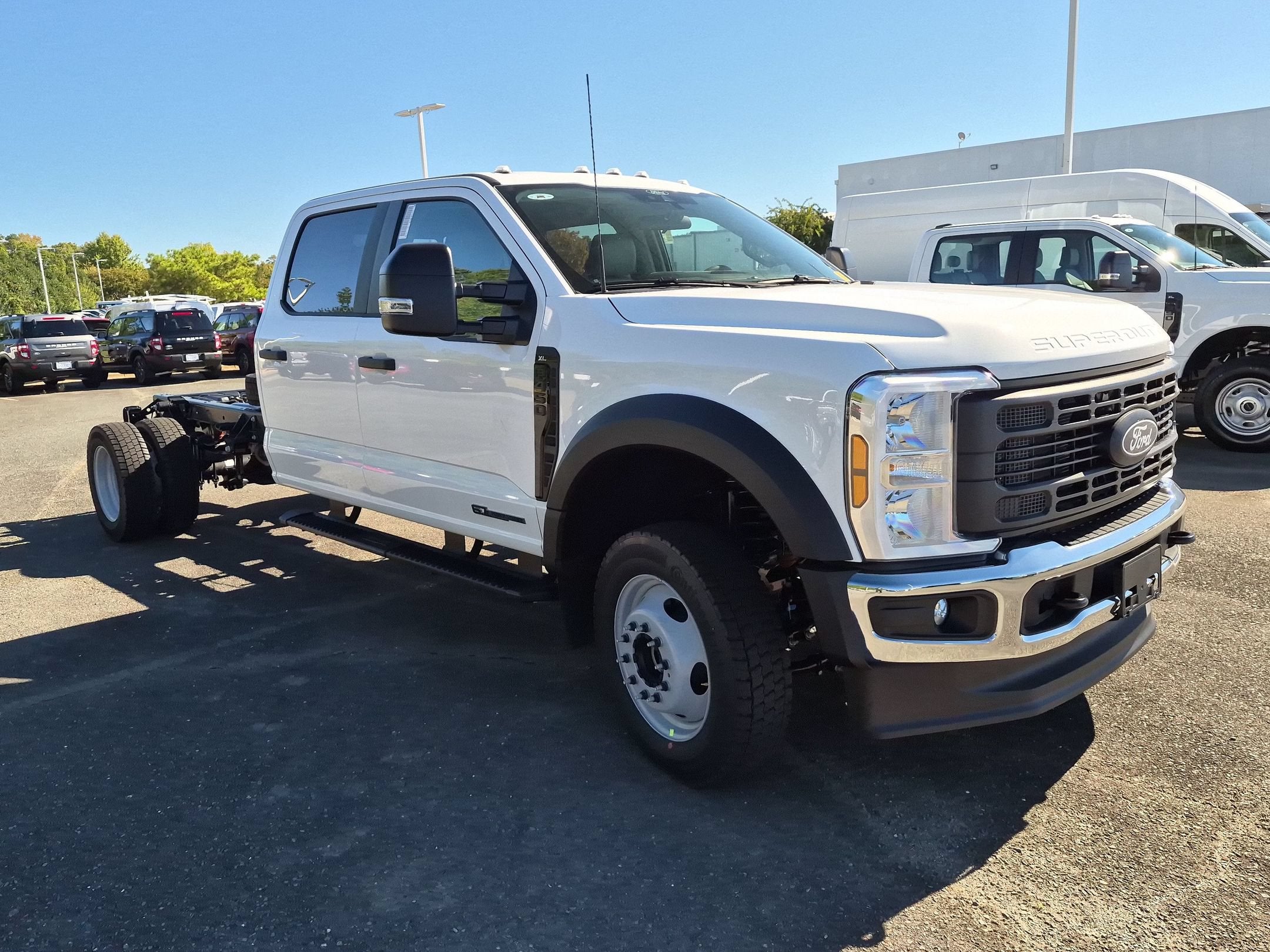 2027 Ford Super Duty F-450 DRW XL