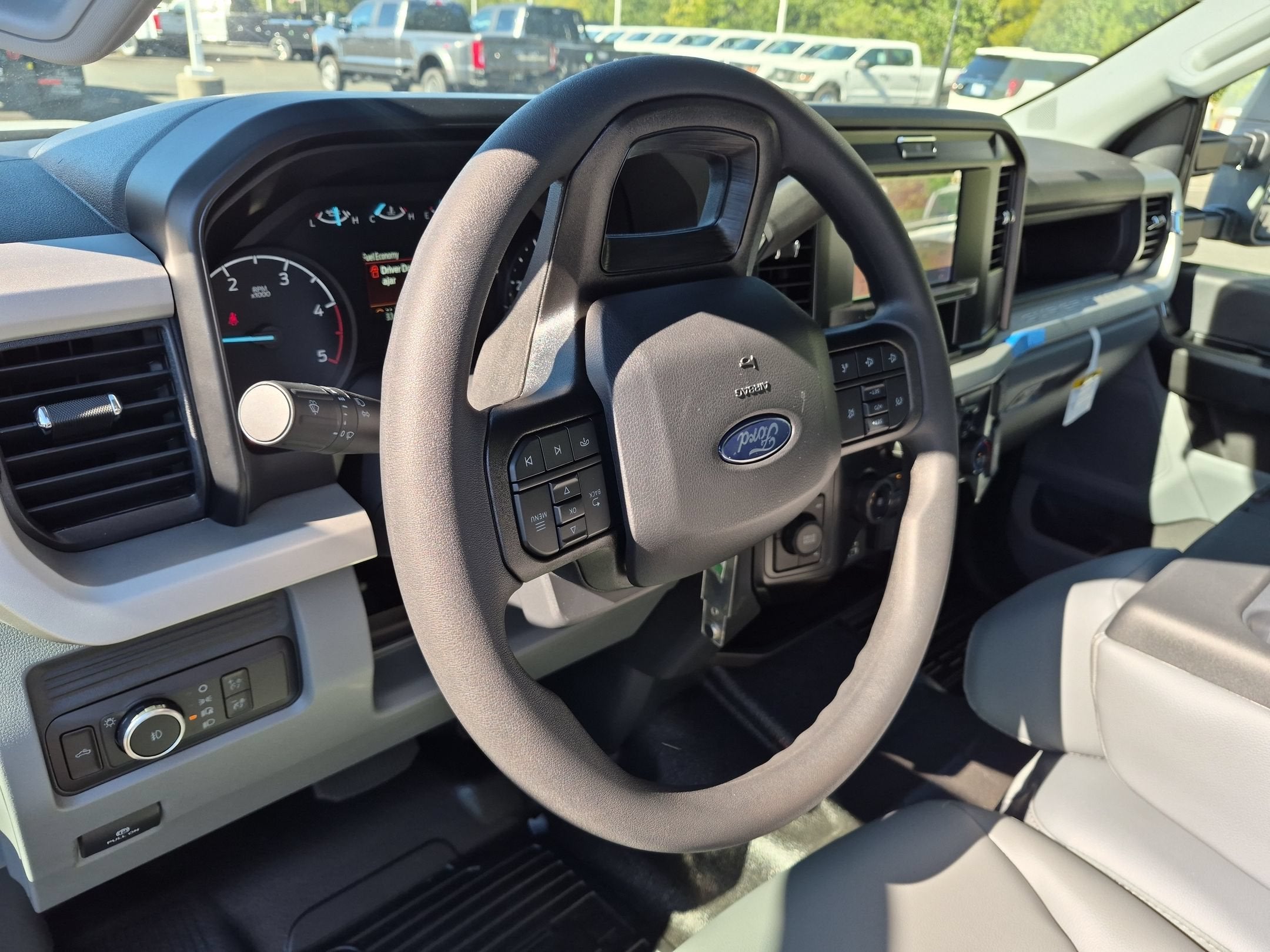 2027 Ford Super Duty F-450 DRW XL