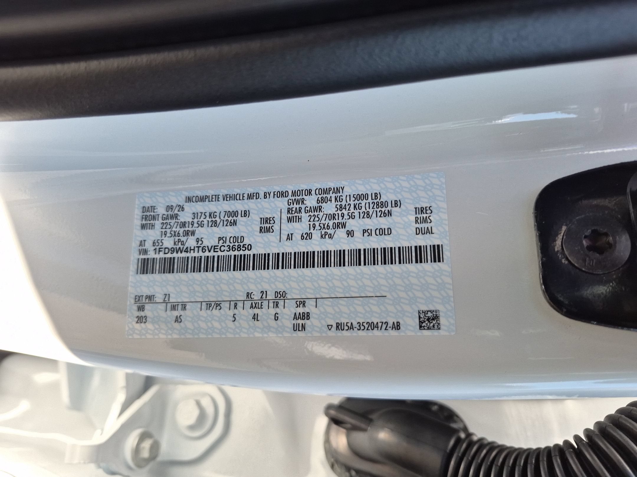 2027 Ford Super Duty F-450 DRW XL