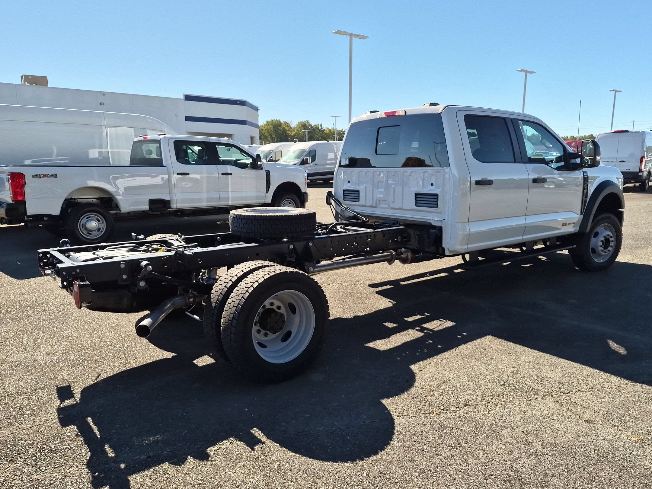 2027 Ford Super Duty F-450 DRW XL