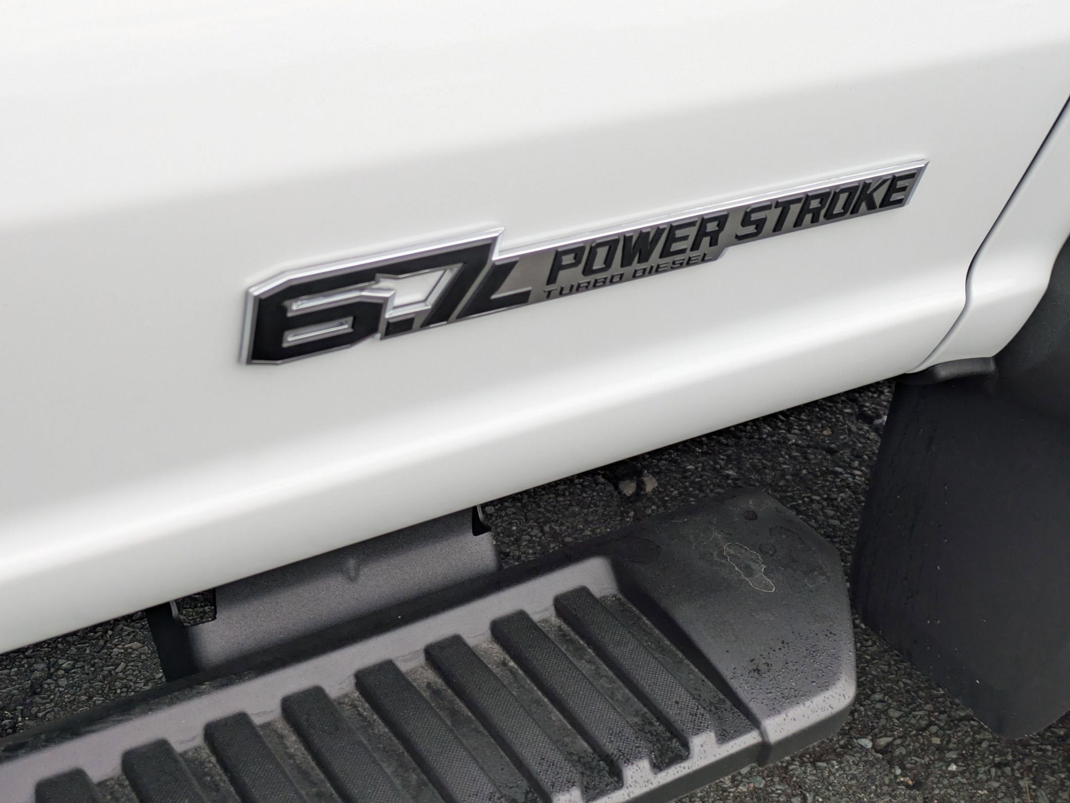 2025 Ford Super Duty F-600 DRW XL