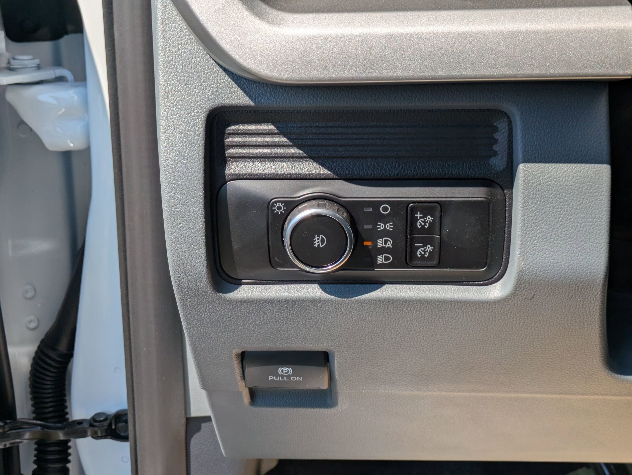 2025 Ford Super Duty F-600 DRW XL