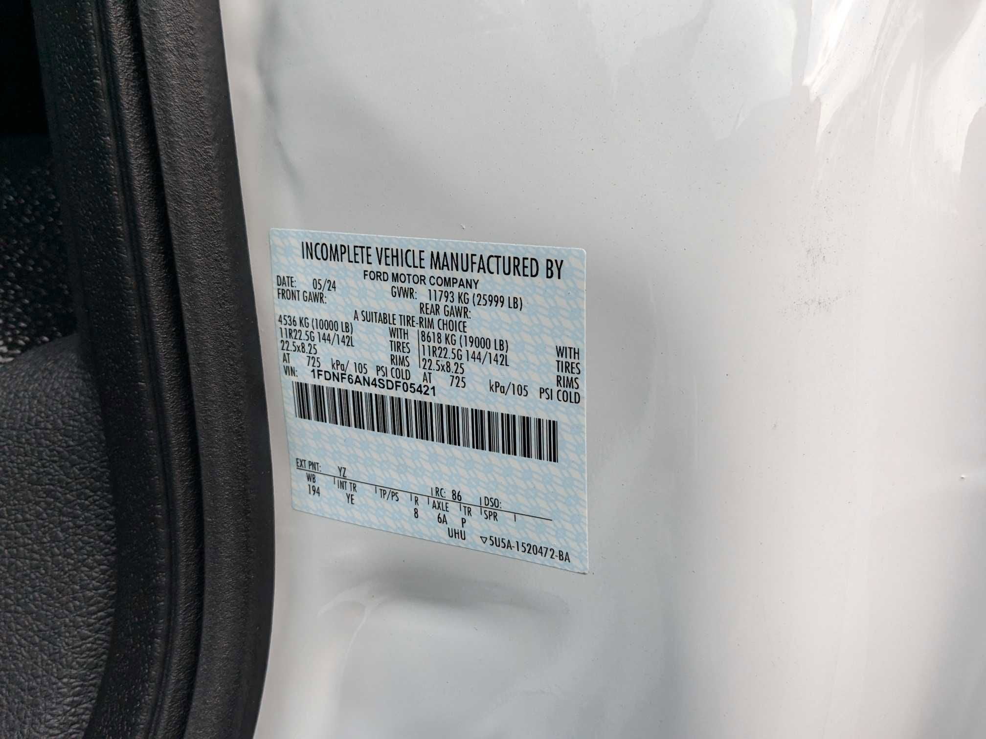 2025 Ford F-650SD Base 16ft Flatbed