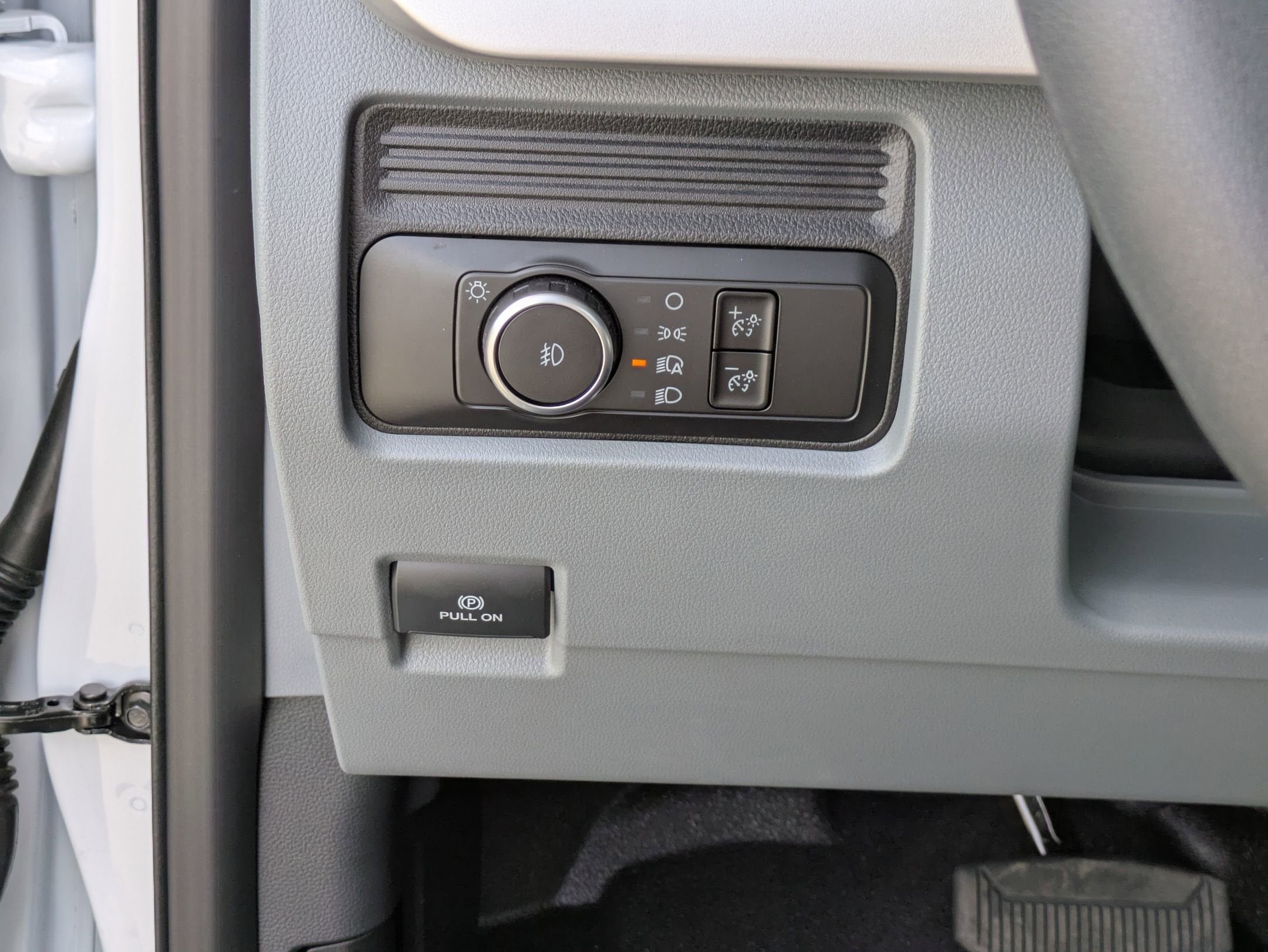 2025 Ford Super Duty F-350 SRW XL