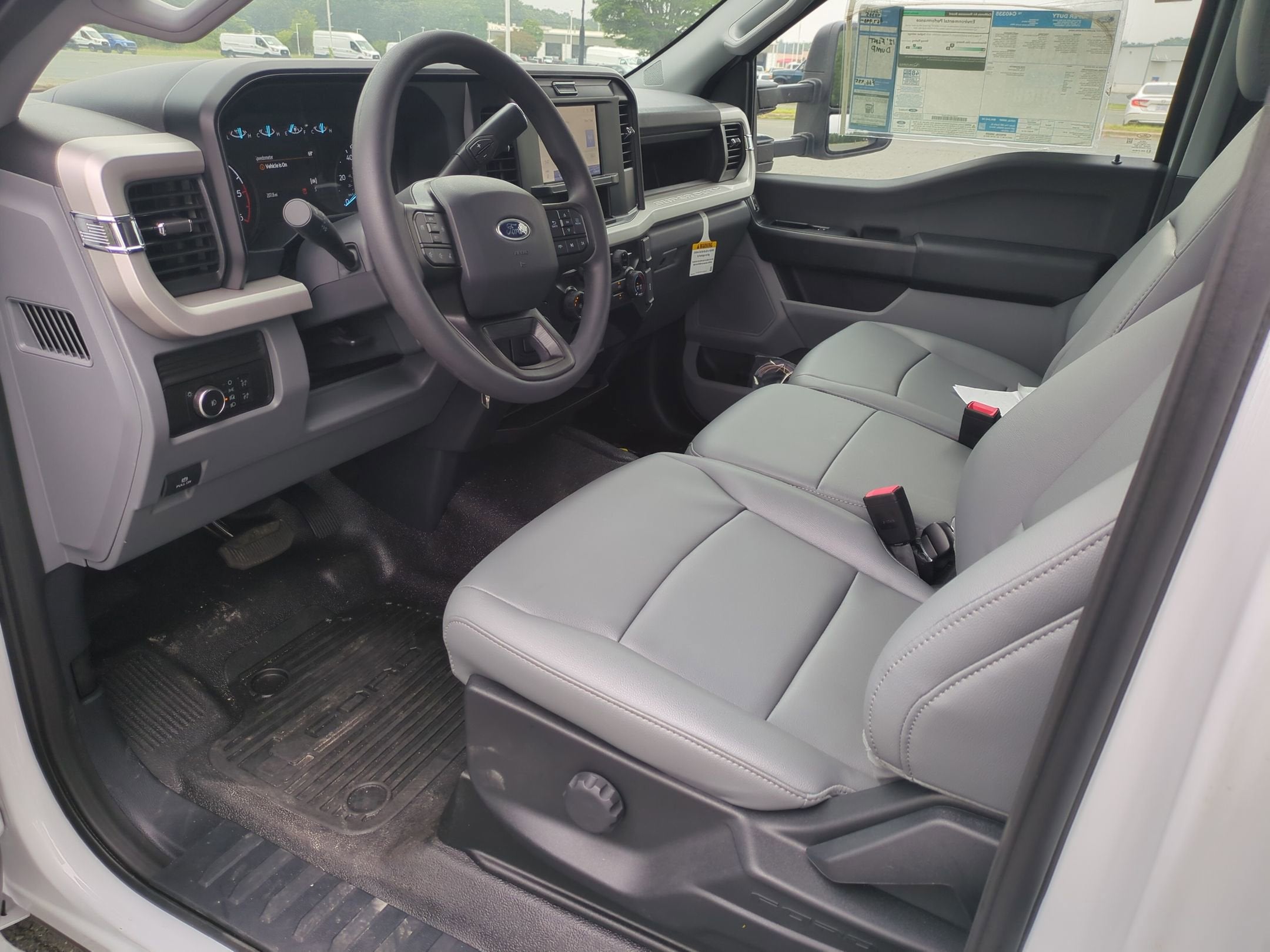 2026 Ford Super Duty F-350 DRW Base