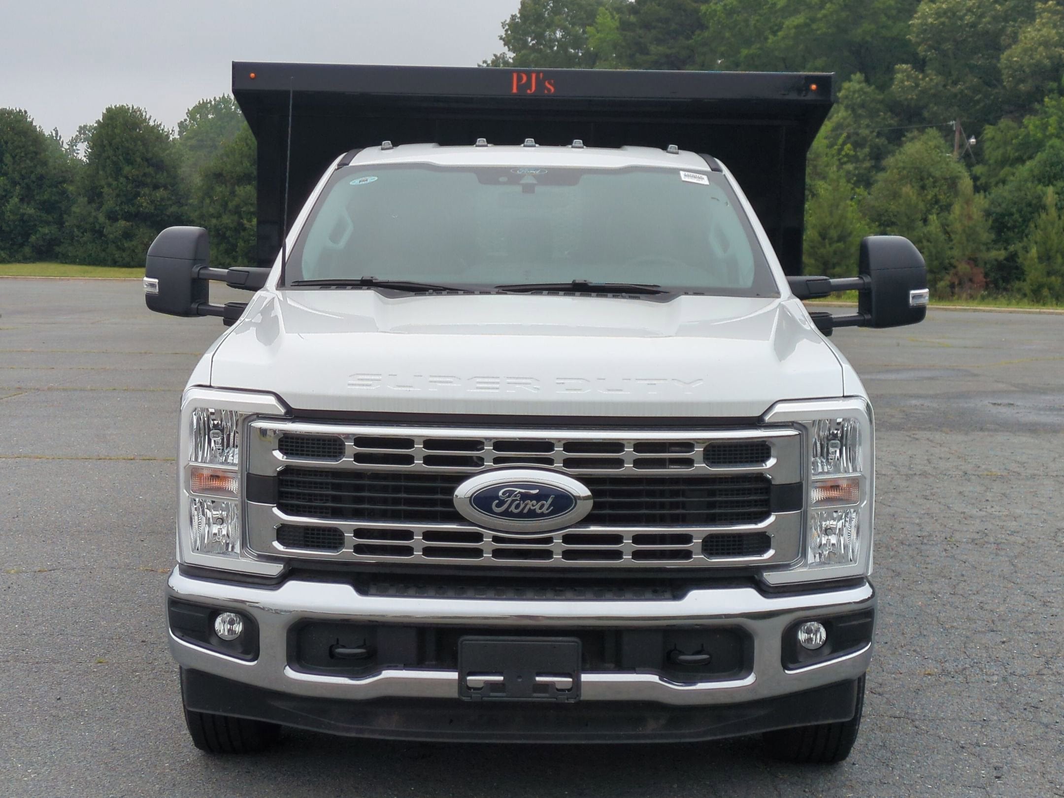 2026 Ford Super Duty F-350 DRW Base
