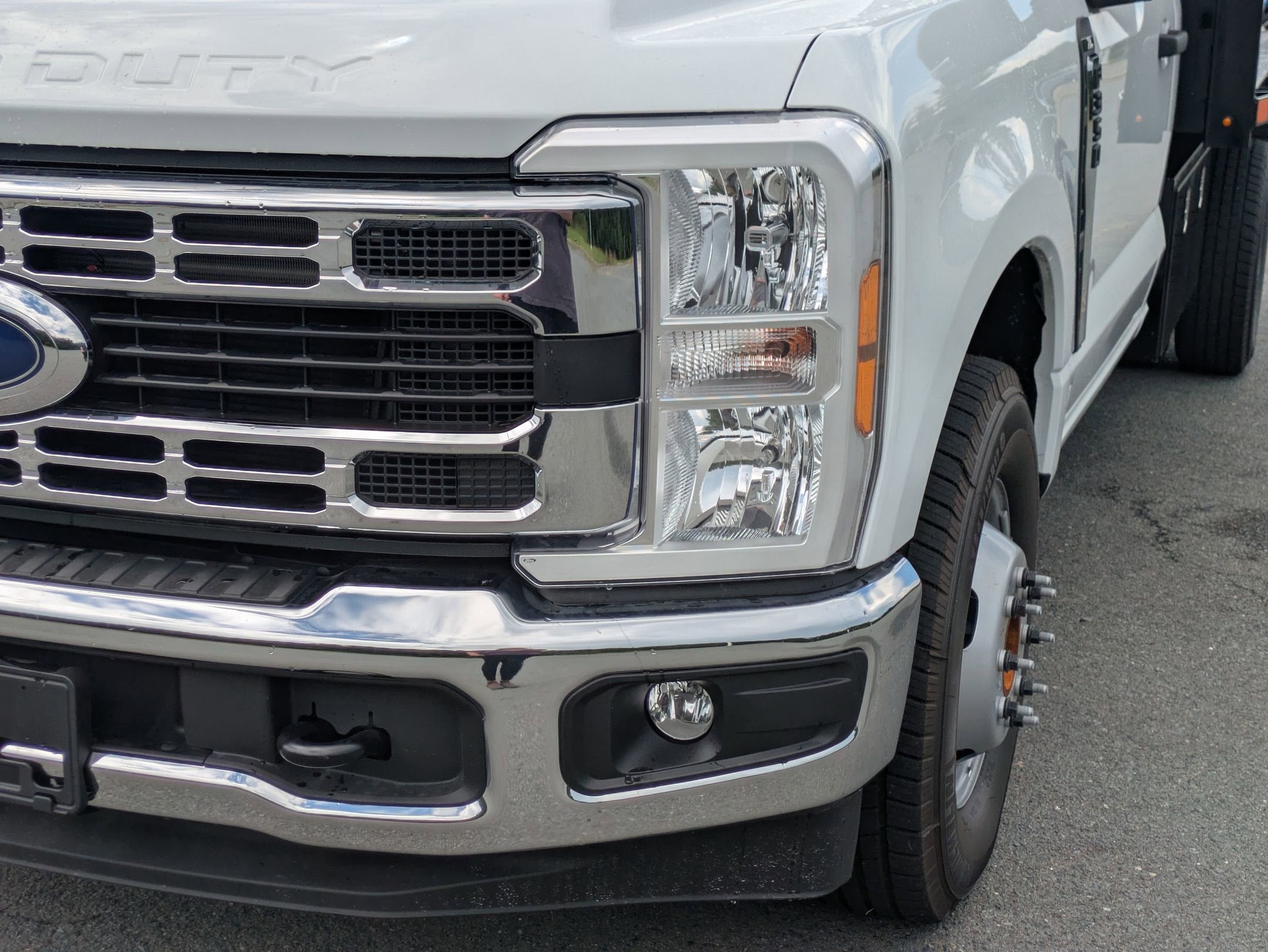 2025 Ford Super Duty F-350 DRW XL