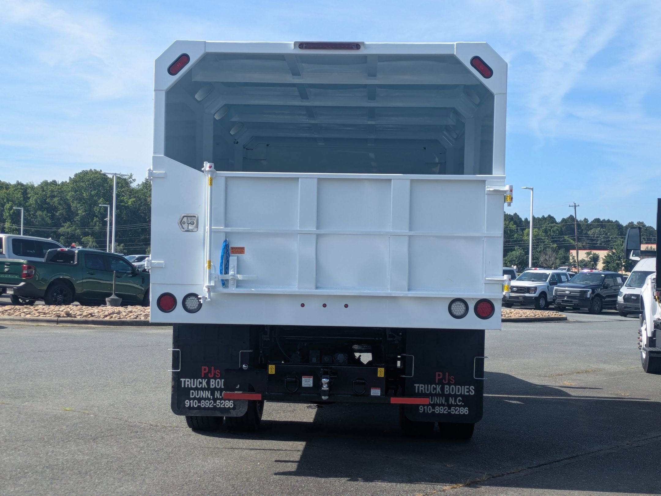 2026 Ford F-750SD Base