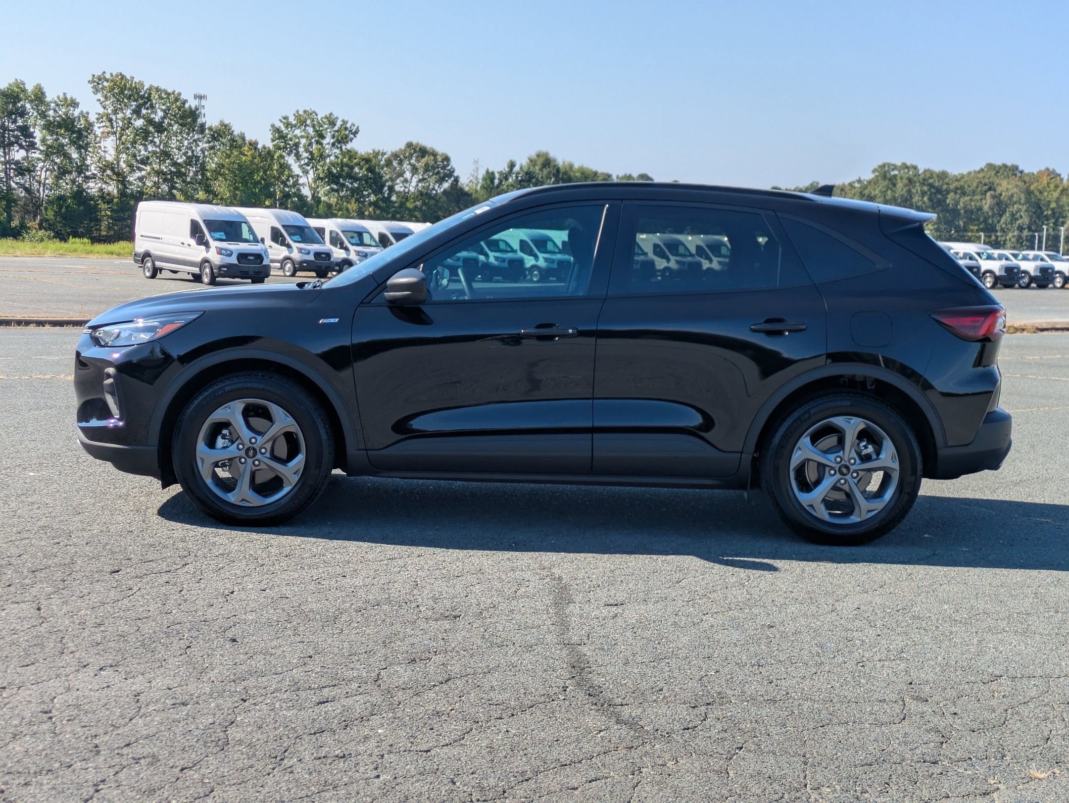 2025 Ford Escape ST-Line - Crossroads Courtesy Demo