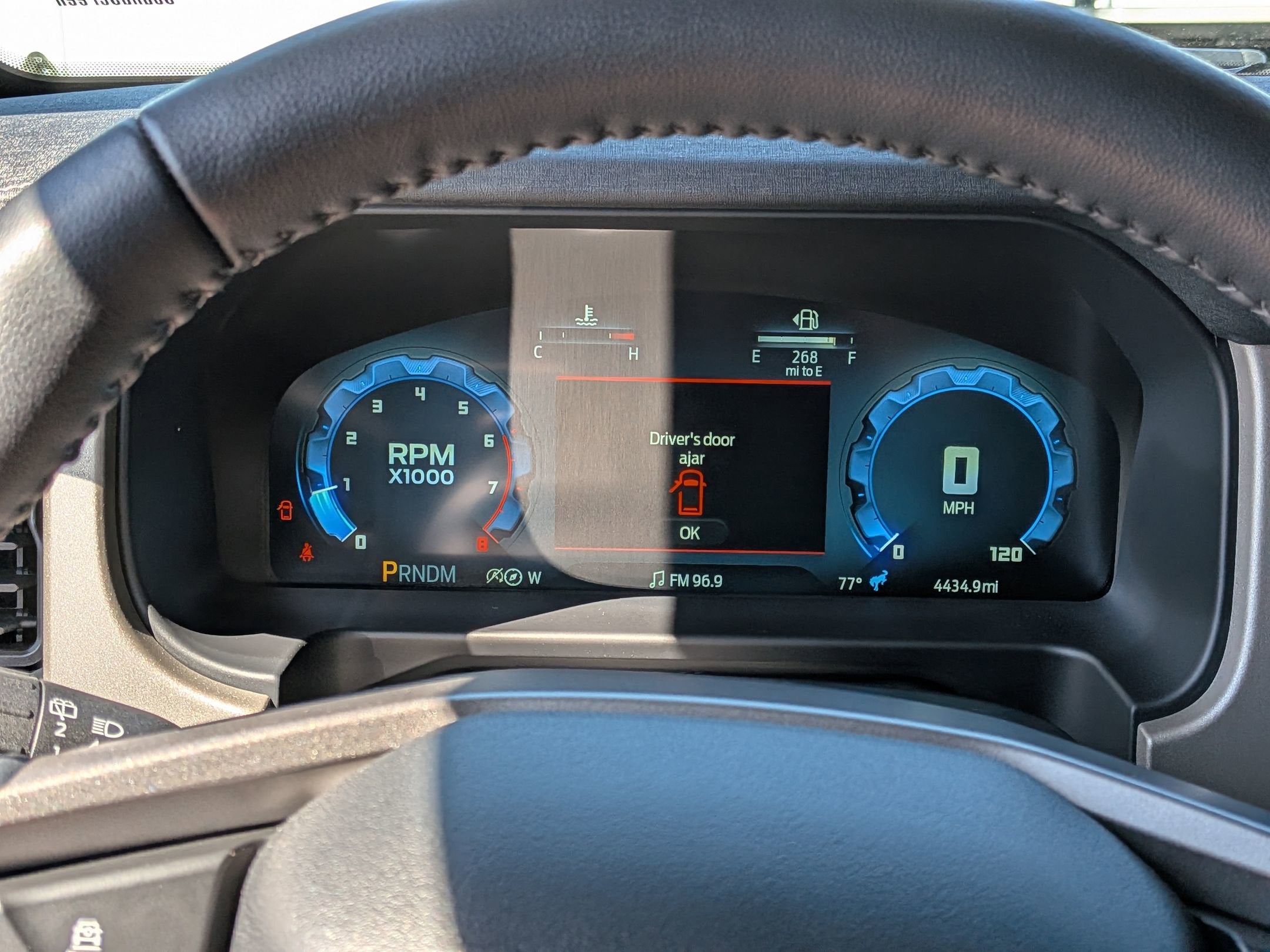 2025 Ford Bronco Outer Banks Custom Wheels / Lift