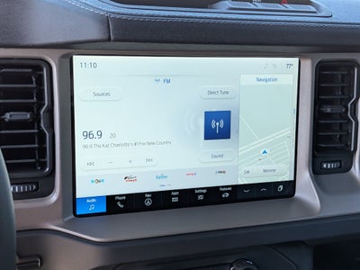 2025 Ford Bronco Outer Banks Custom Wheels / Lift