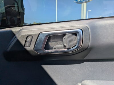 2025 Ford Bronco Outer Banks Custom Wheels / Lift