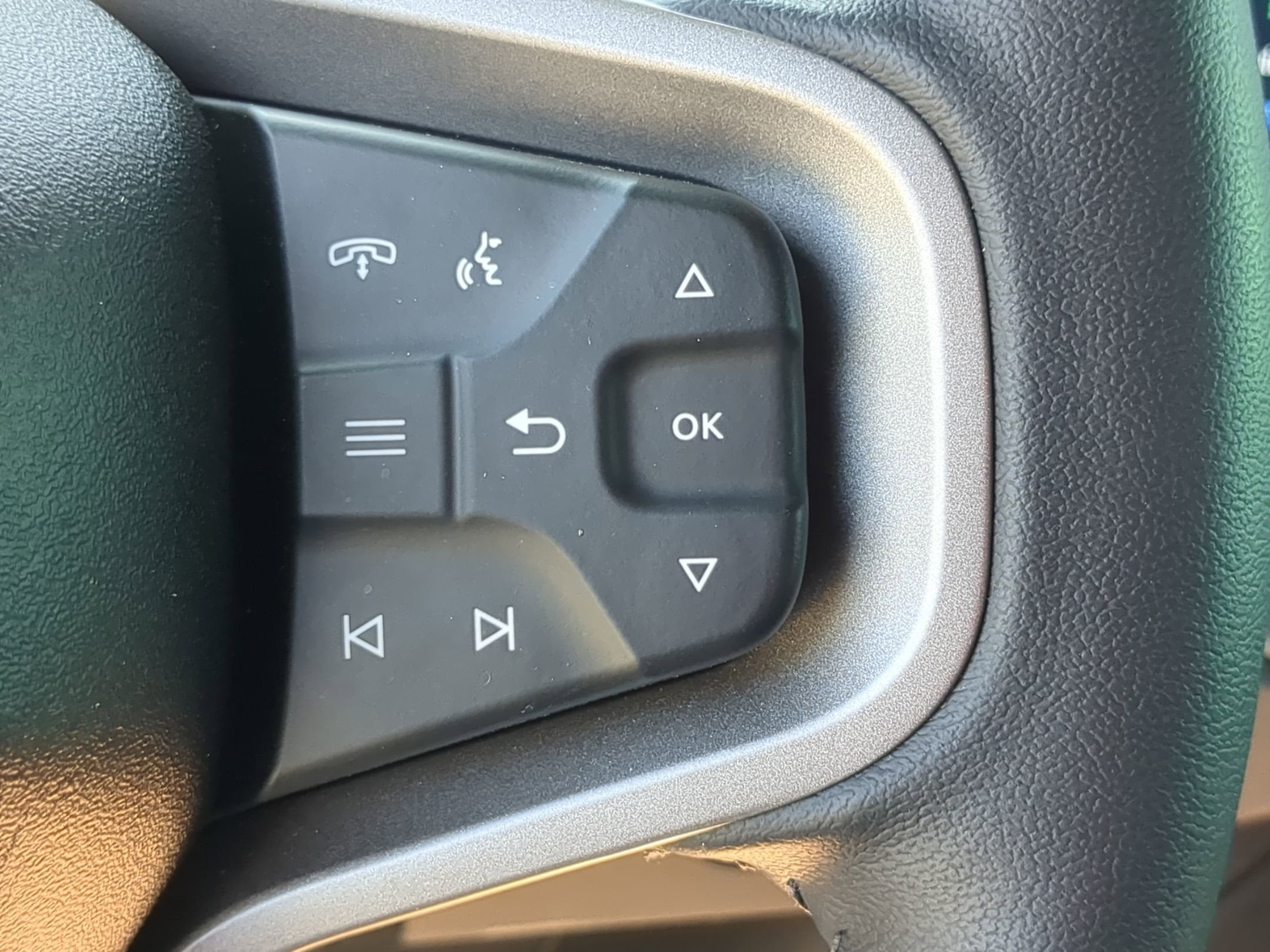 2025 Ford Bronco Outer Banks - Crossroads Courtesy Demo
