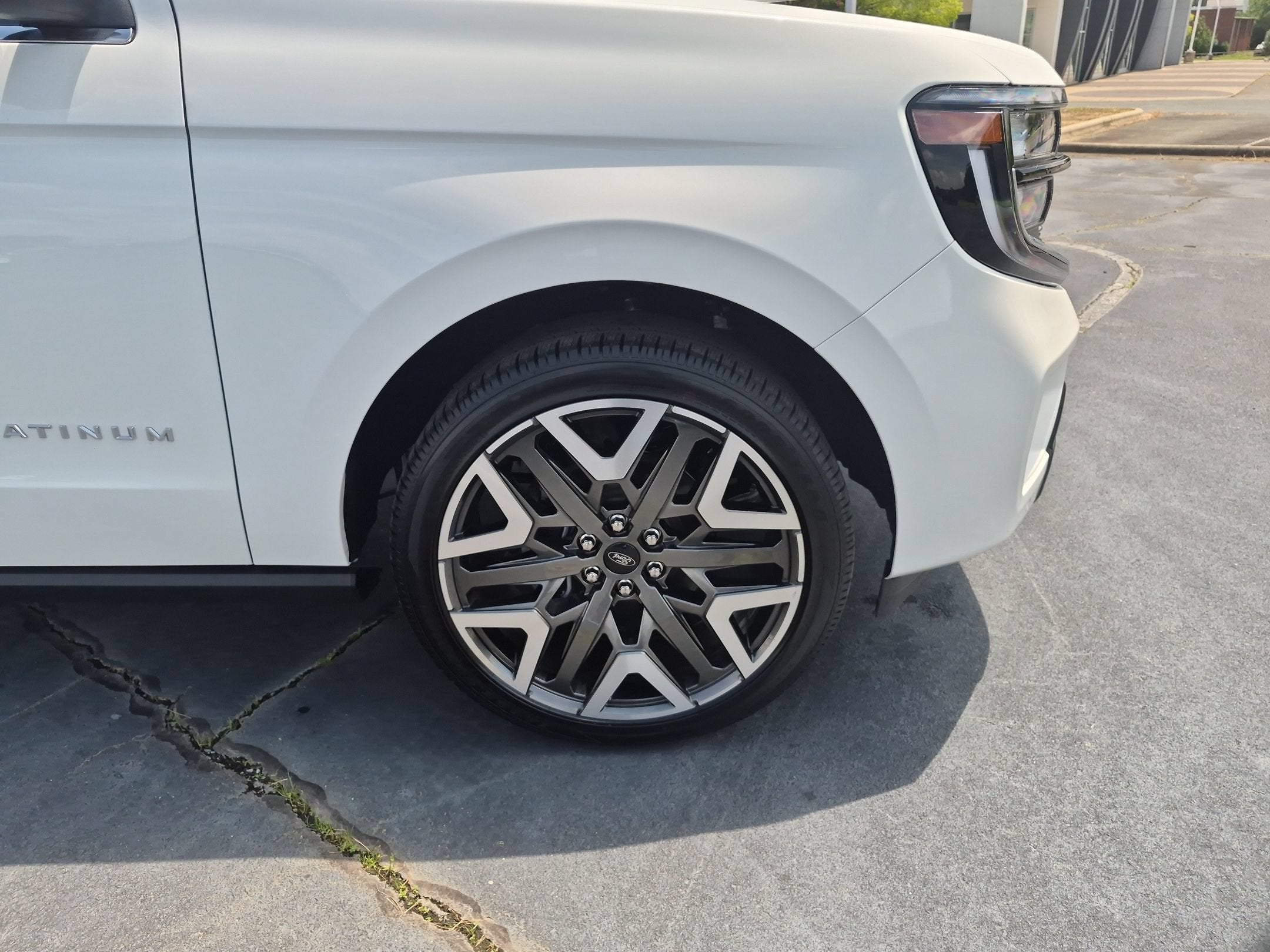 2027 Ford Expedition Max Platinum