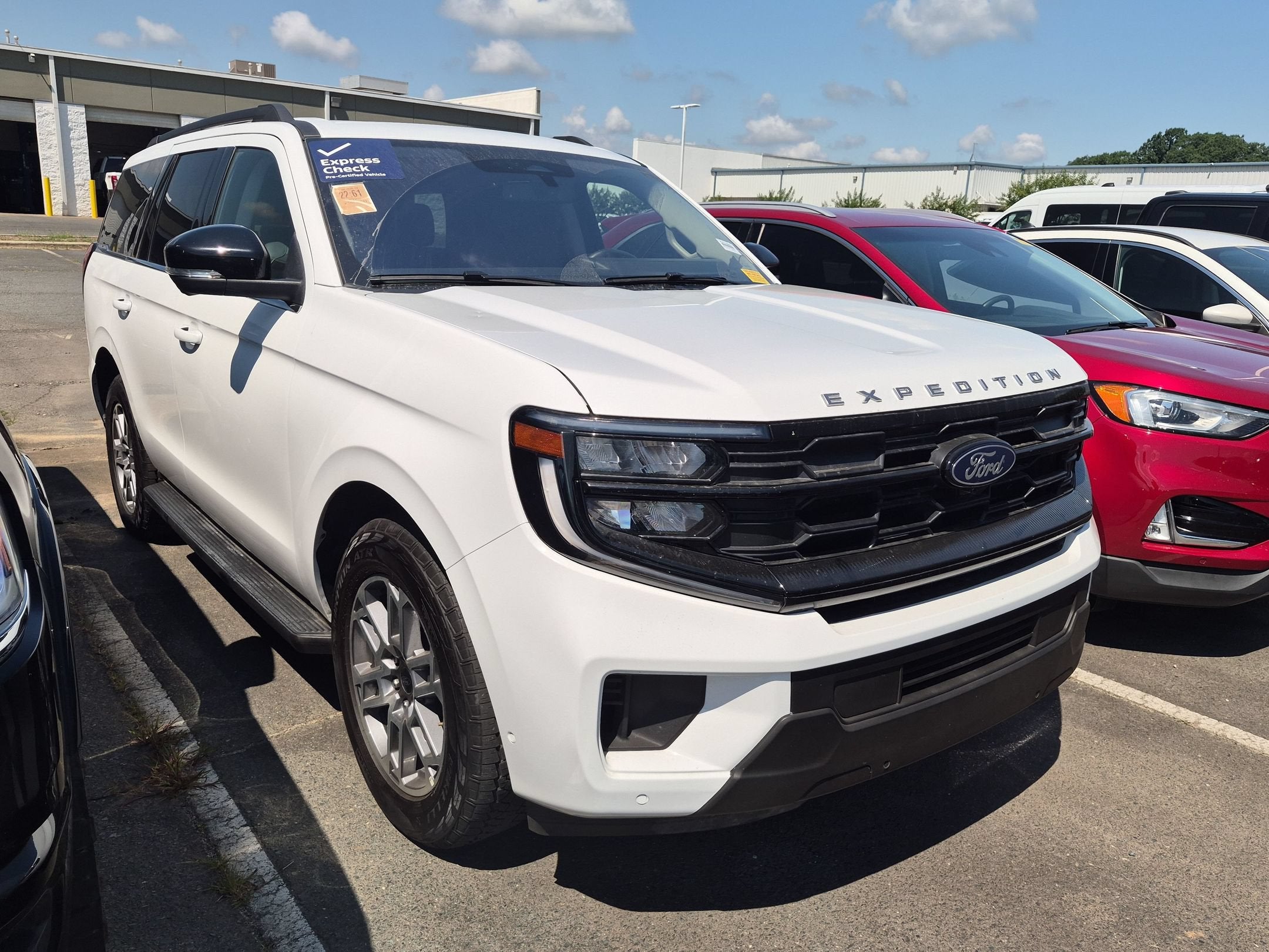 2025 Ford Expedition Active