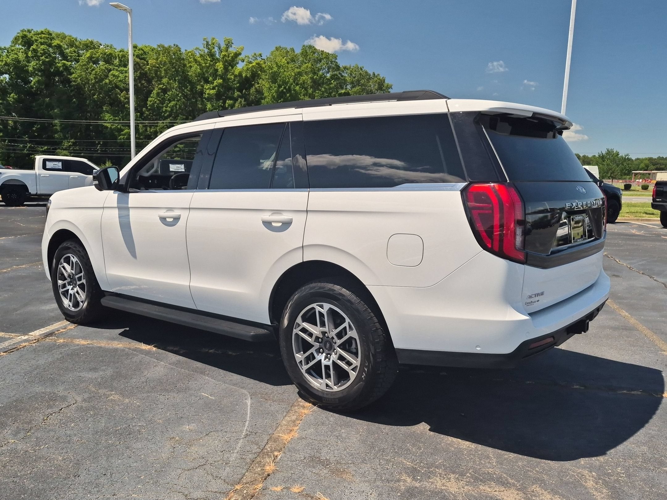 2025 Ford Expedition Active