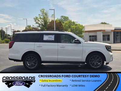 2026 Ford Expedition Platinum - Crossroads Courtesy Demo