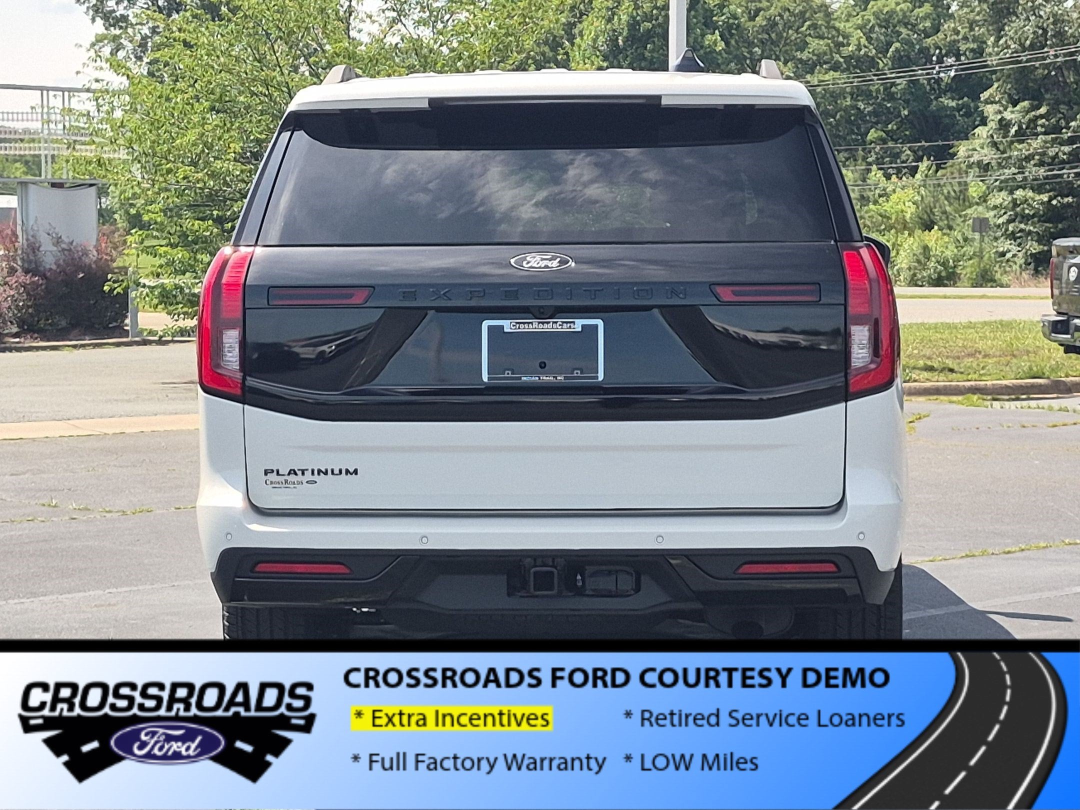 2026 Ford Expedition Platinum - Crossroads Courtesy Demo
