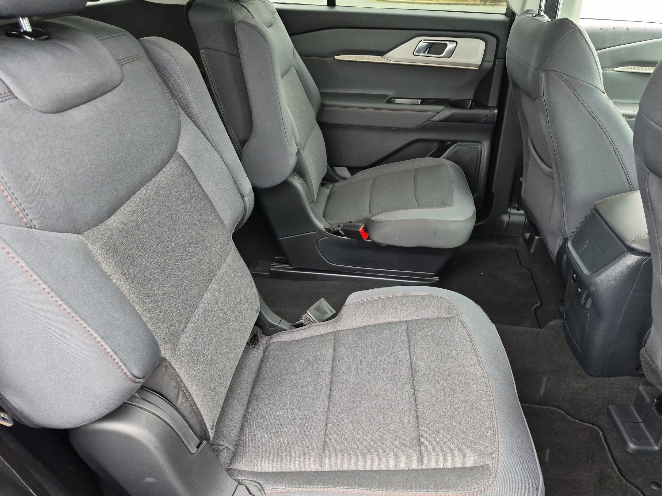 2026 Ford Explorer Active - Crossroads Courtesy Demo