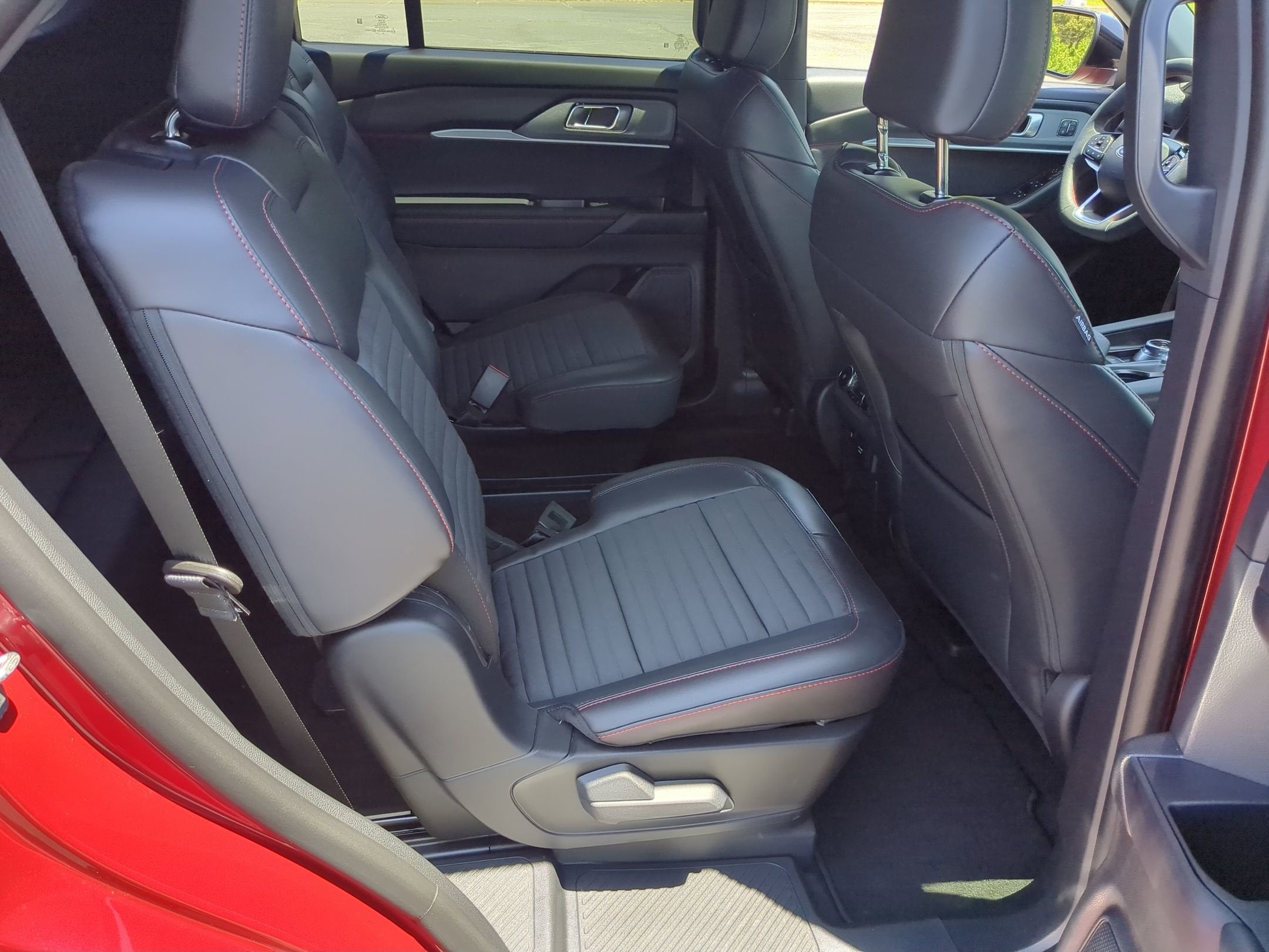 2026 Ford Explorer ST-Line - Crossroads Courtesy Demo